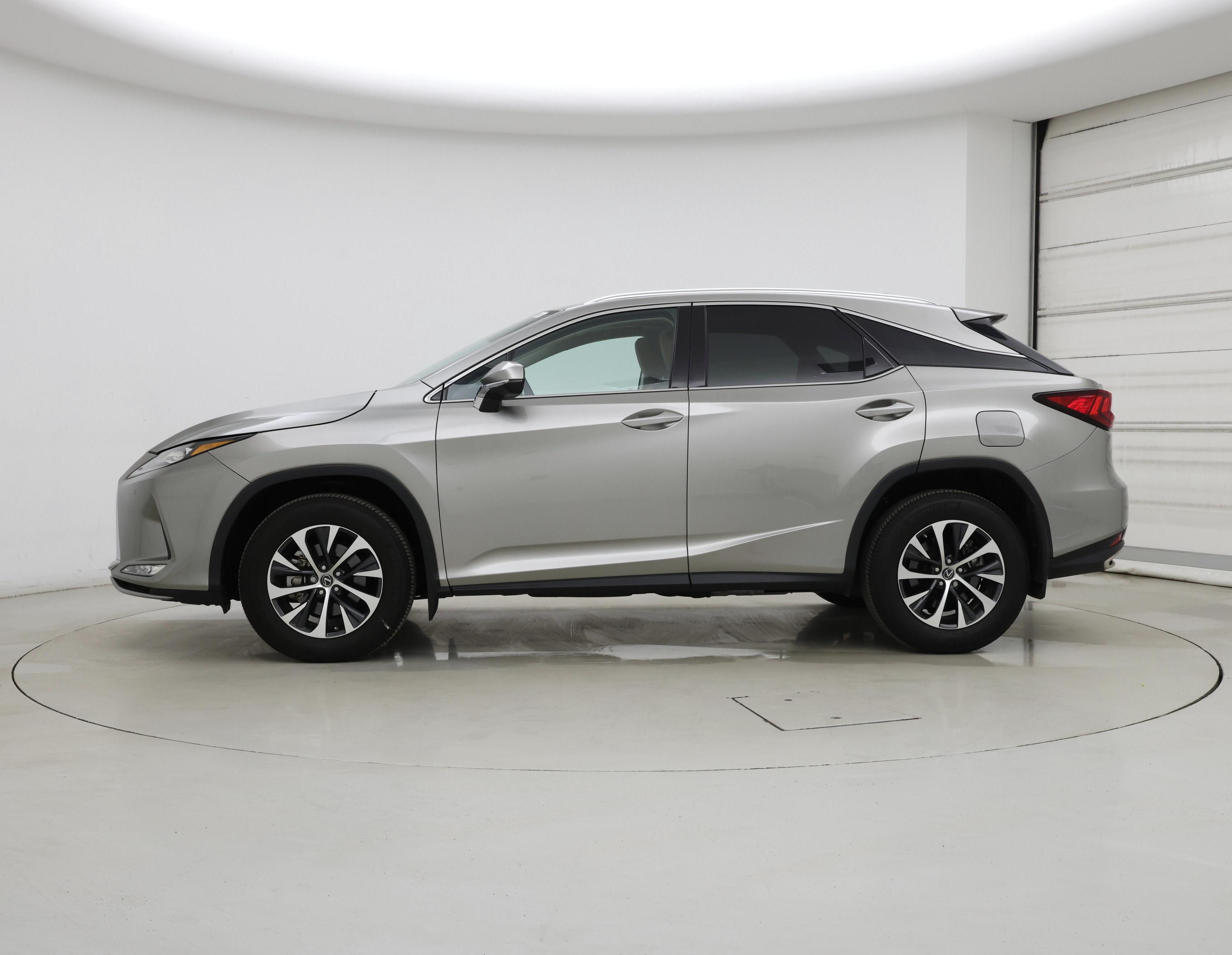 Thumbnail: 2022 Lexus RX - 3