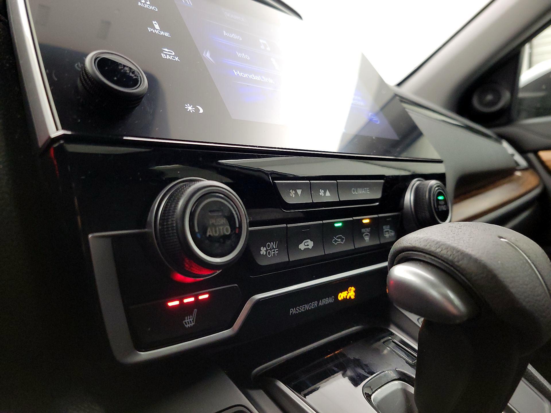 Thumbnail: 2017 Honda CR-V - 16