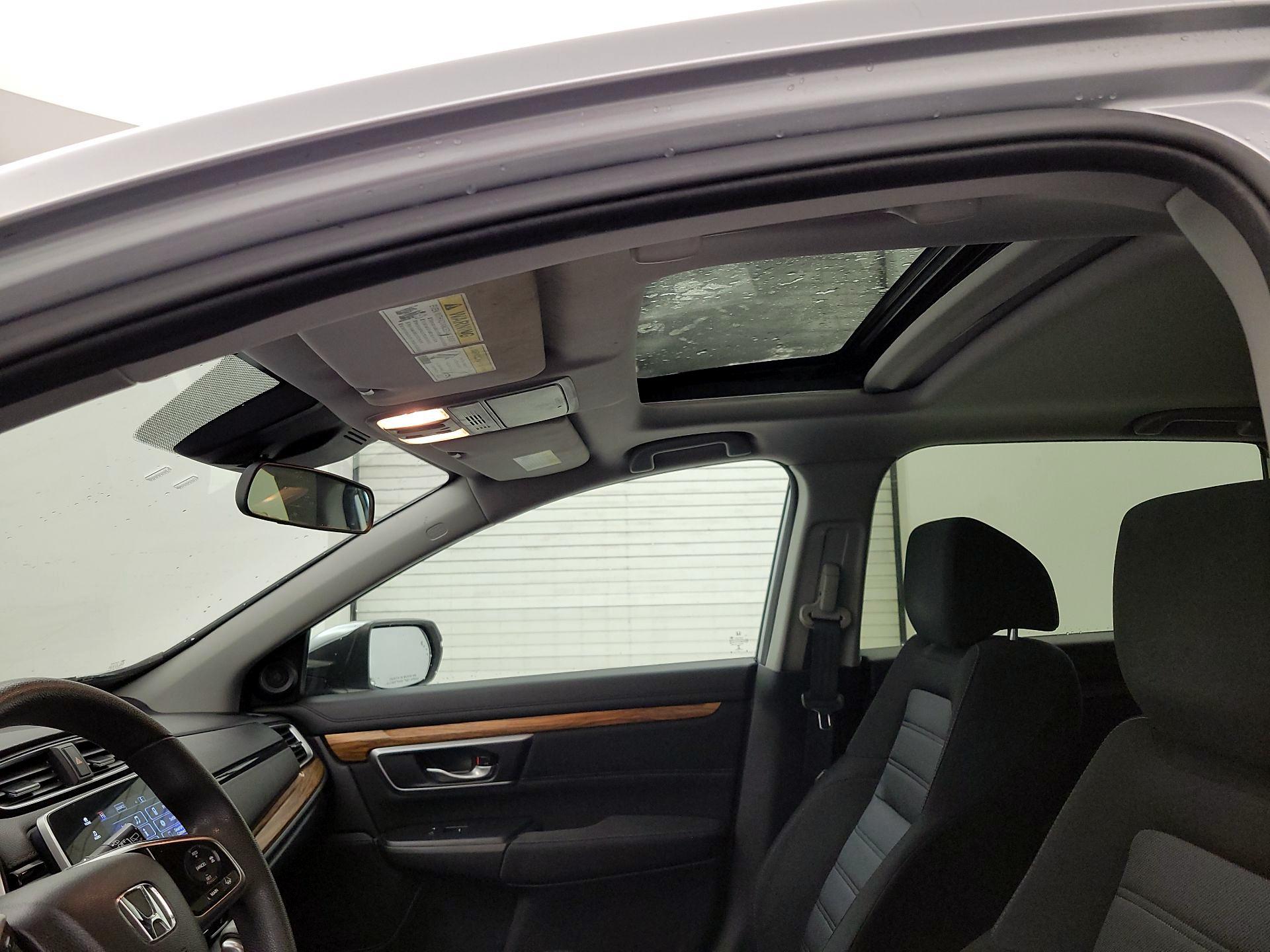 Thumbnail: 2017 Honda CR-V - 18