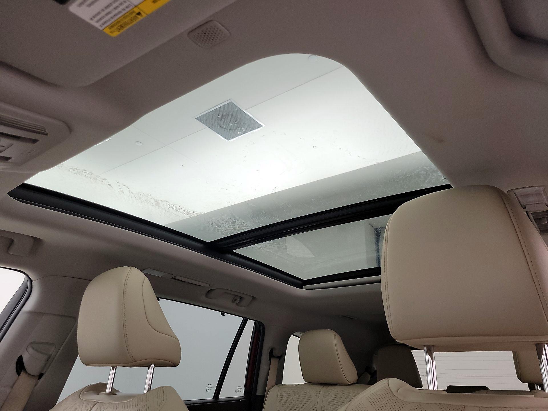 Thumbnail: 2021 Toyota Highlander - 20