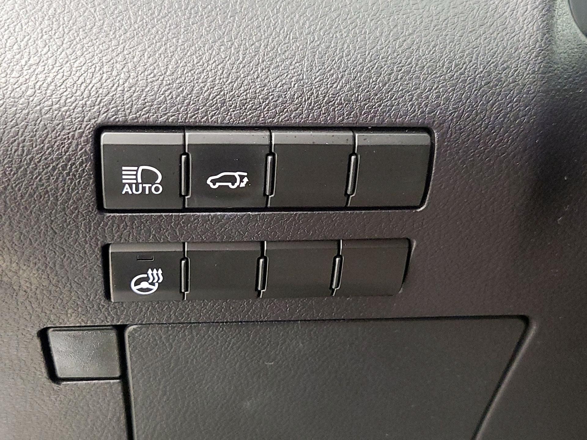 Thumbnail: 2022 Lexus RX - 13