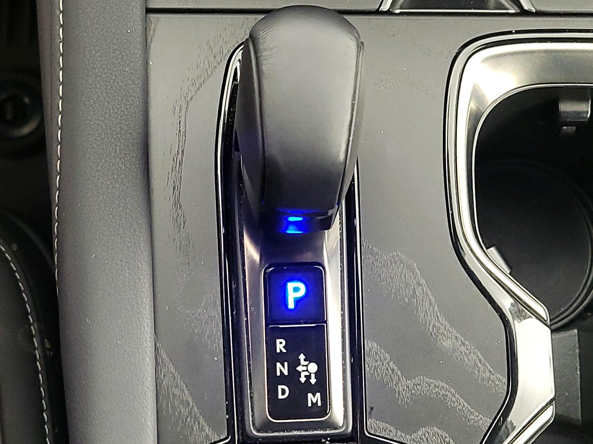 Thumbnail: 2023 Lexus RX - 17