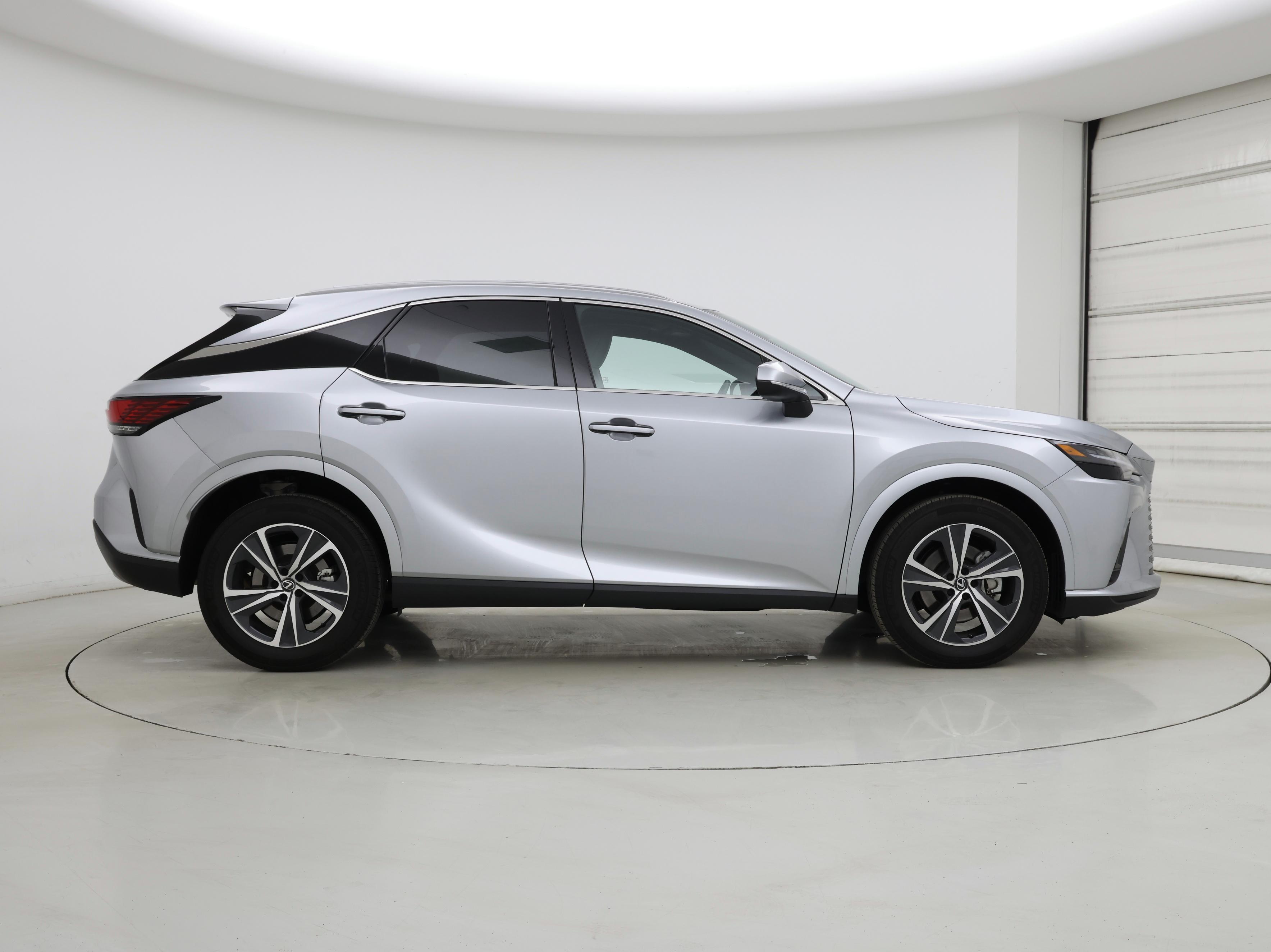 Thumbnail: 2023 Lexus RX - 7