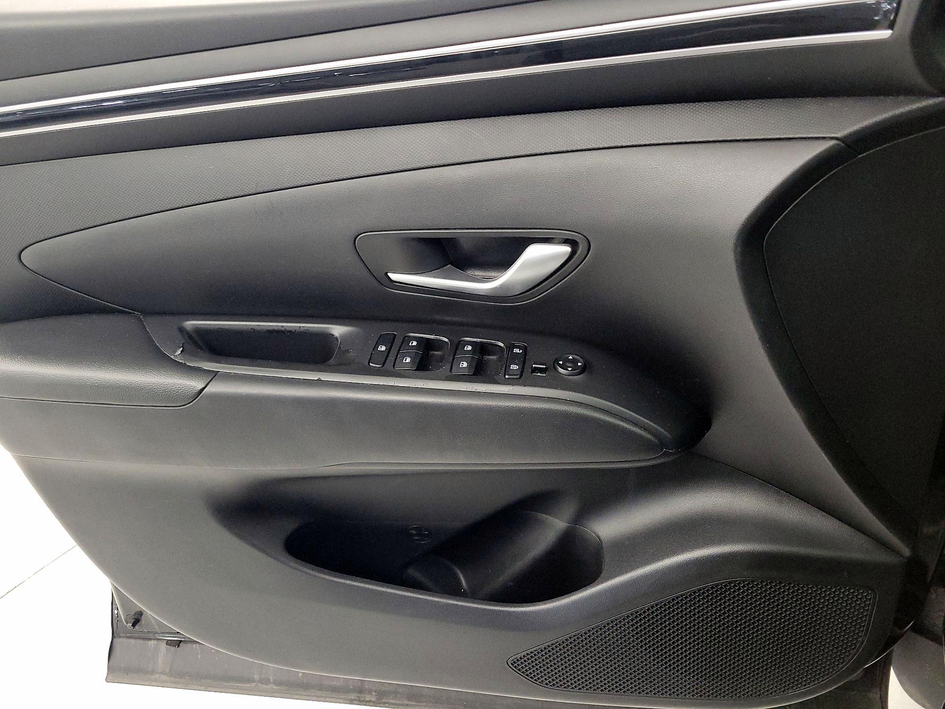 Thumbnail: 2022 Hyundai Santa Cruz - 12