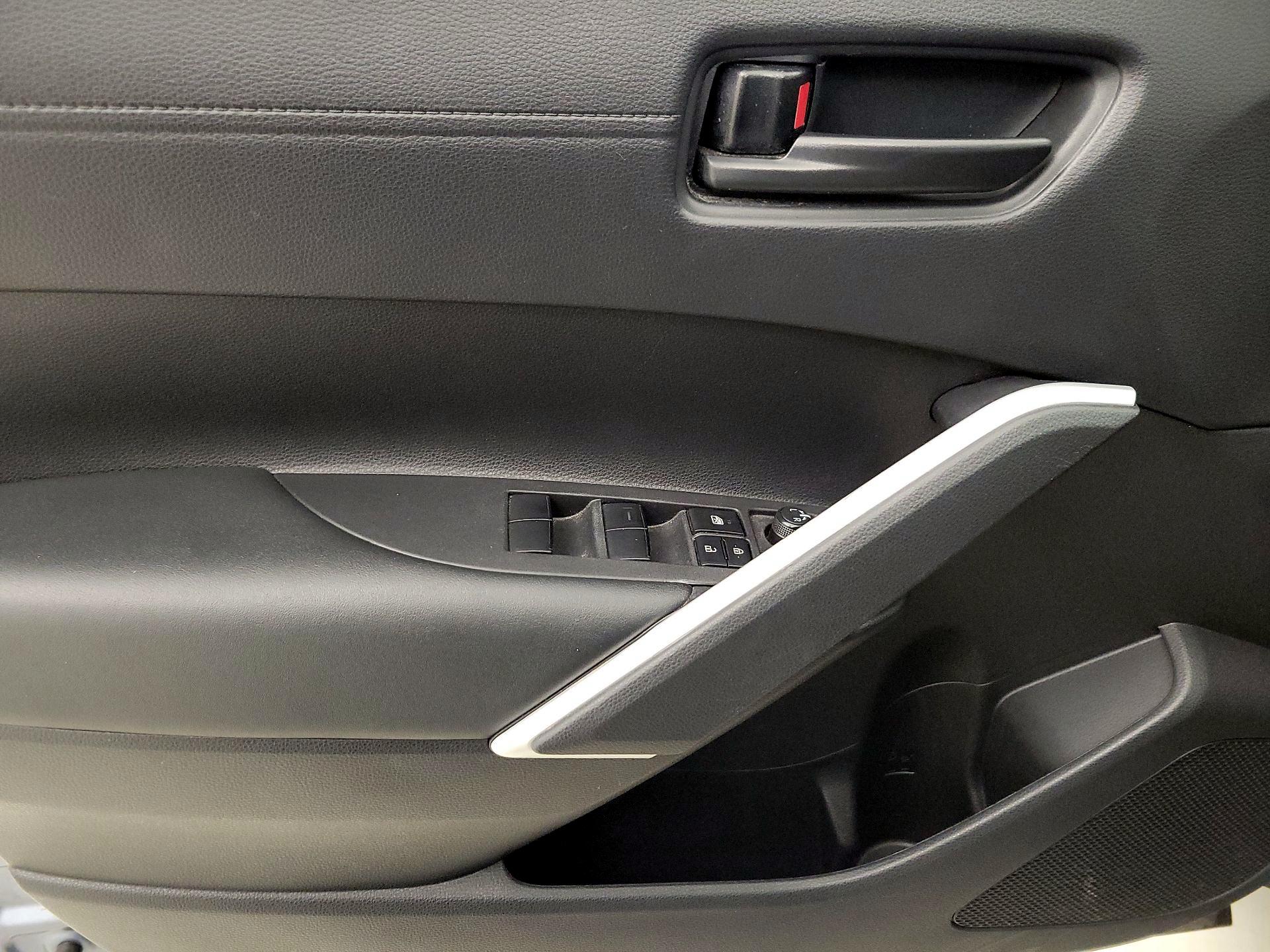 Thumbnail: 2024 Toyota Corolla Cross - 12