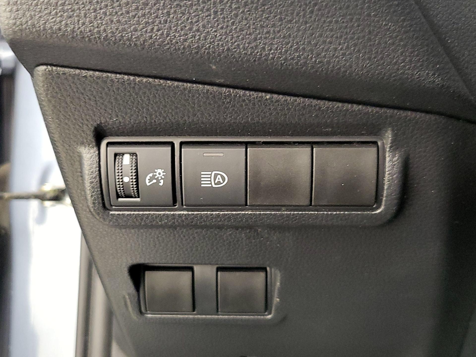 Thumbnail: 2024 Toyota Corolla Cross - 13