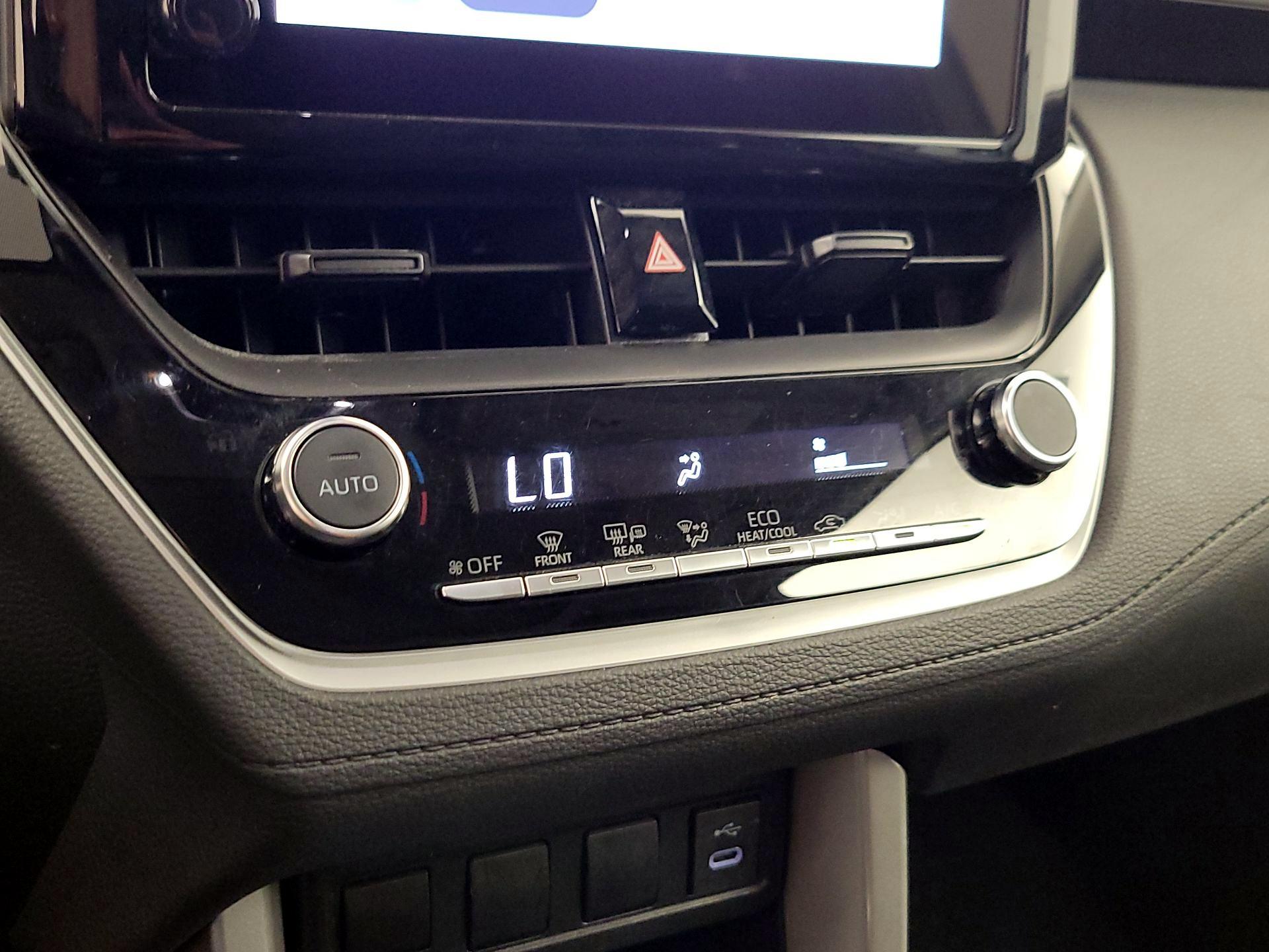 Thumbnail: 2024 Toyota Corolla Cross - 16