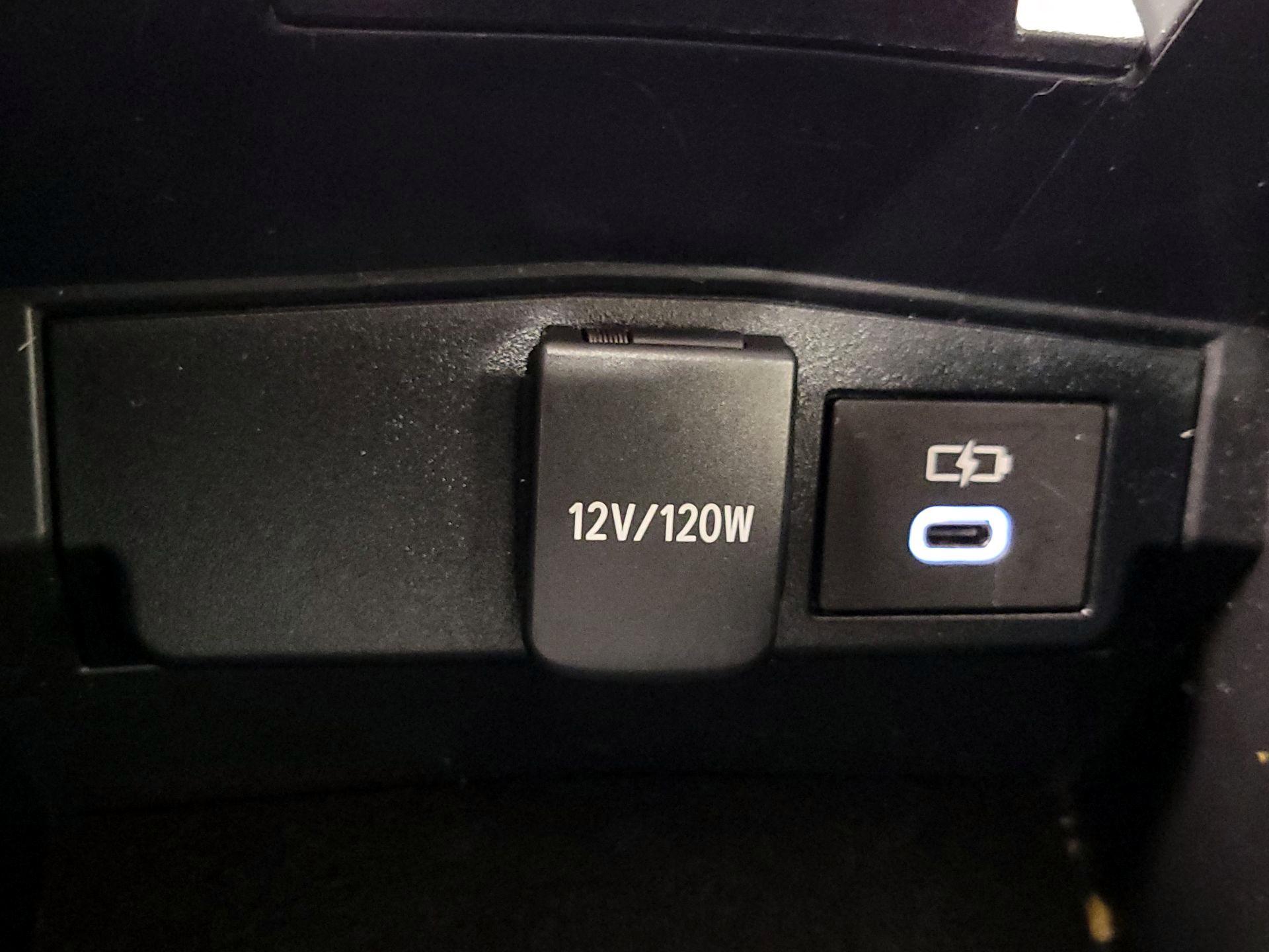 Thumbnail: 2024 Toyota Corolla Cross - 18