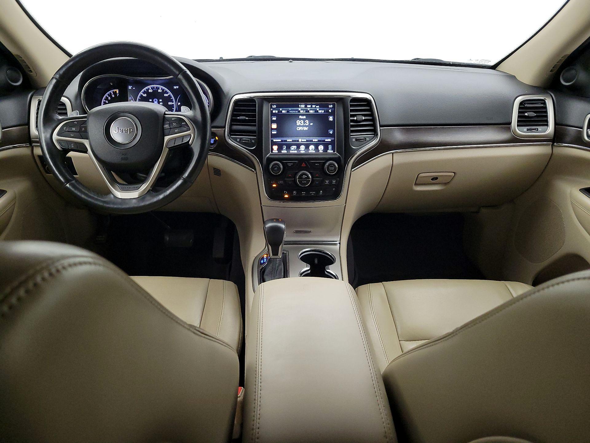 Thumbnail: 2016 Jeep Grand Cherokee - 9