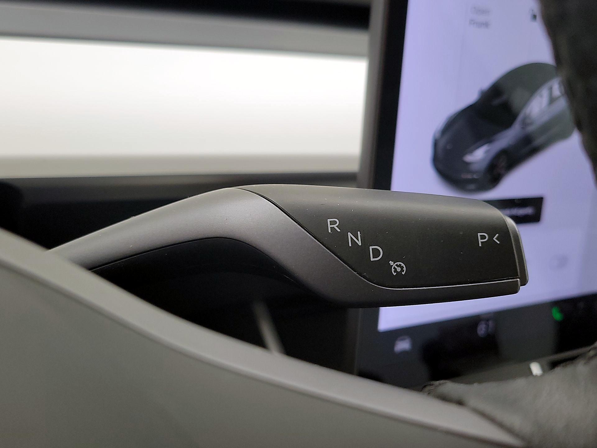 Thumbnail: 2020 Tesla Model 3 - 17