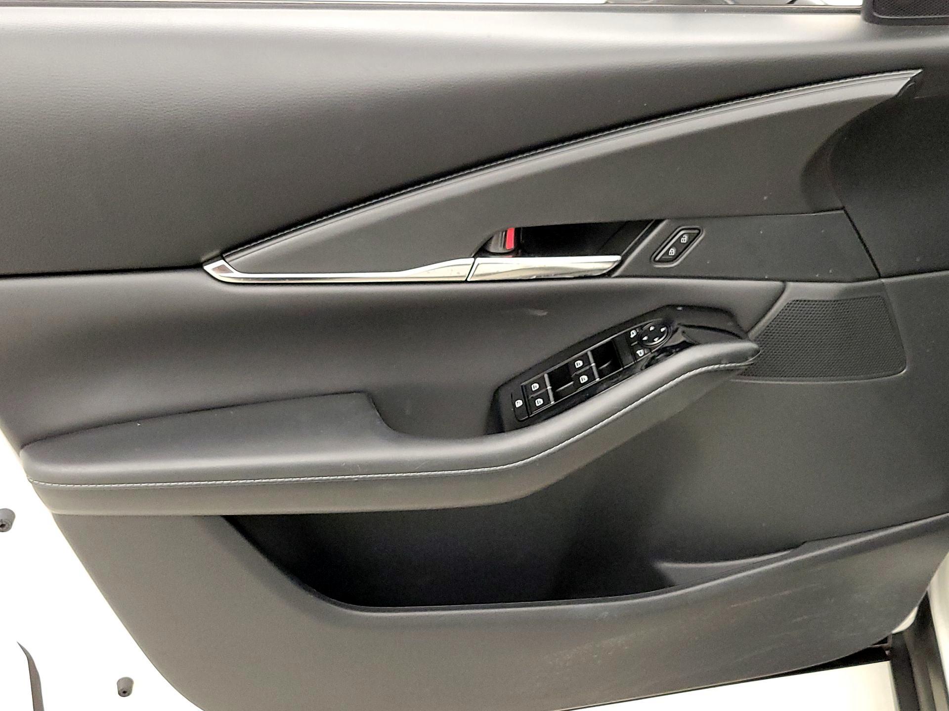 Thumbnail: 2023 Mazda CX-30 - 12