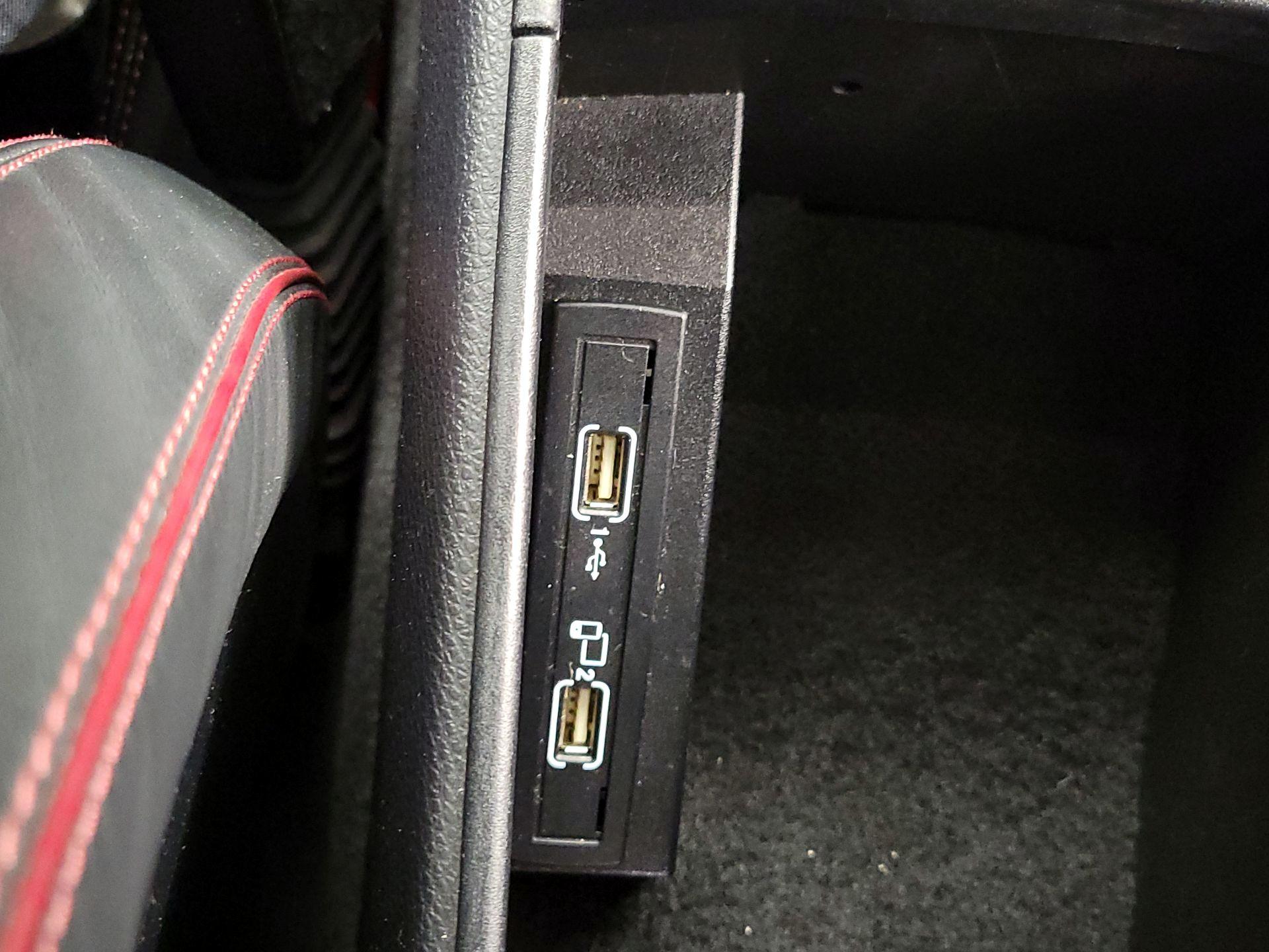 Thumbnail: 2020 Mercedes-Benz SL-Class - 19