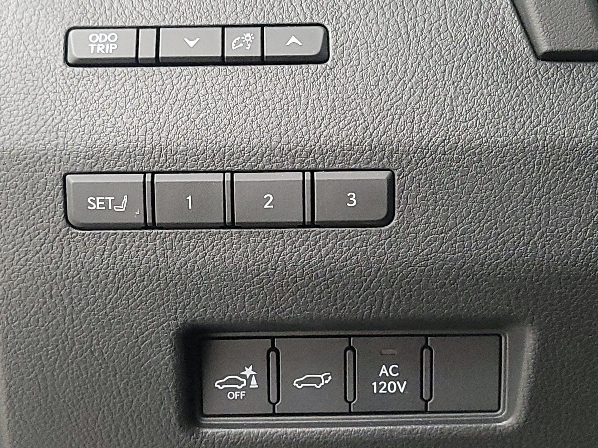 Thumbnail: 2025 Lexus GX - 13