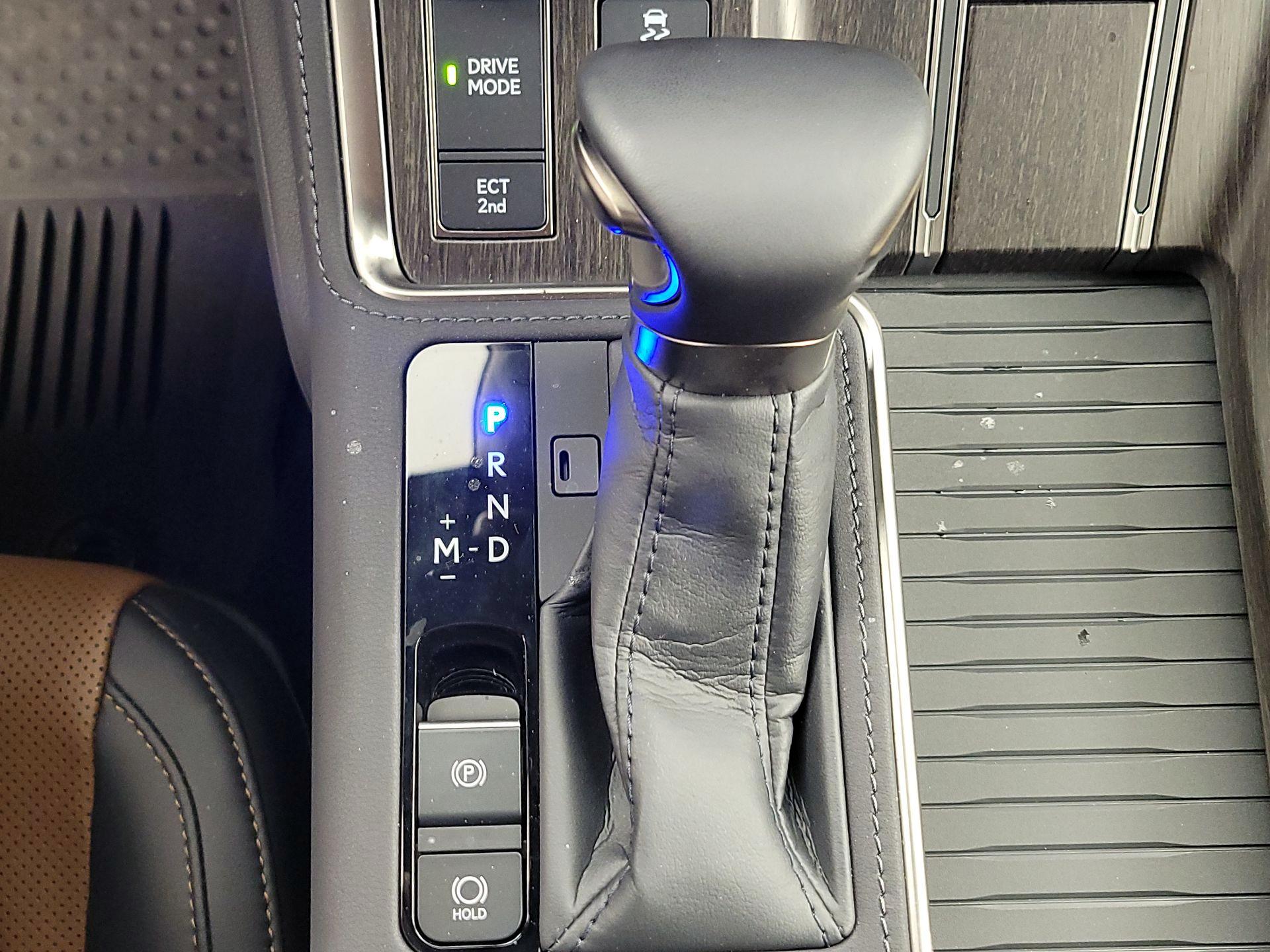 Thumbnail: 2025 Lexus GX - 17