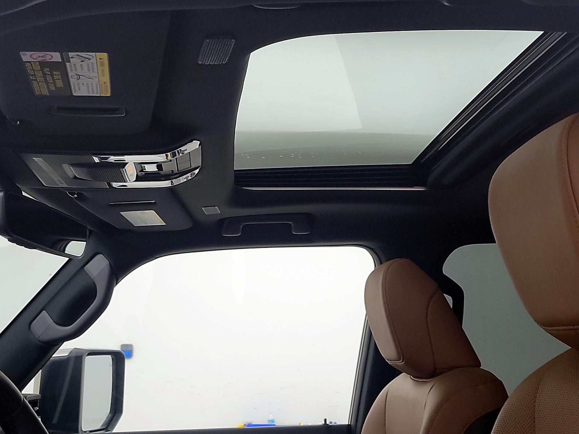 Thumbnail: 2025 Lexus GX - 19