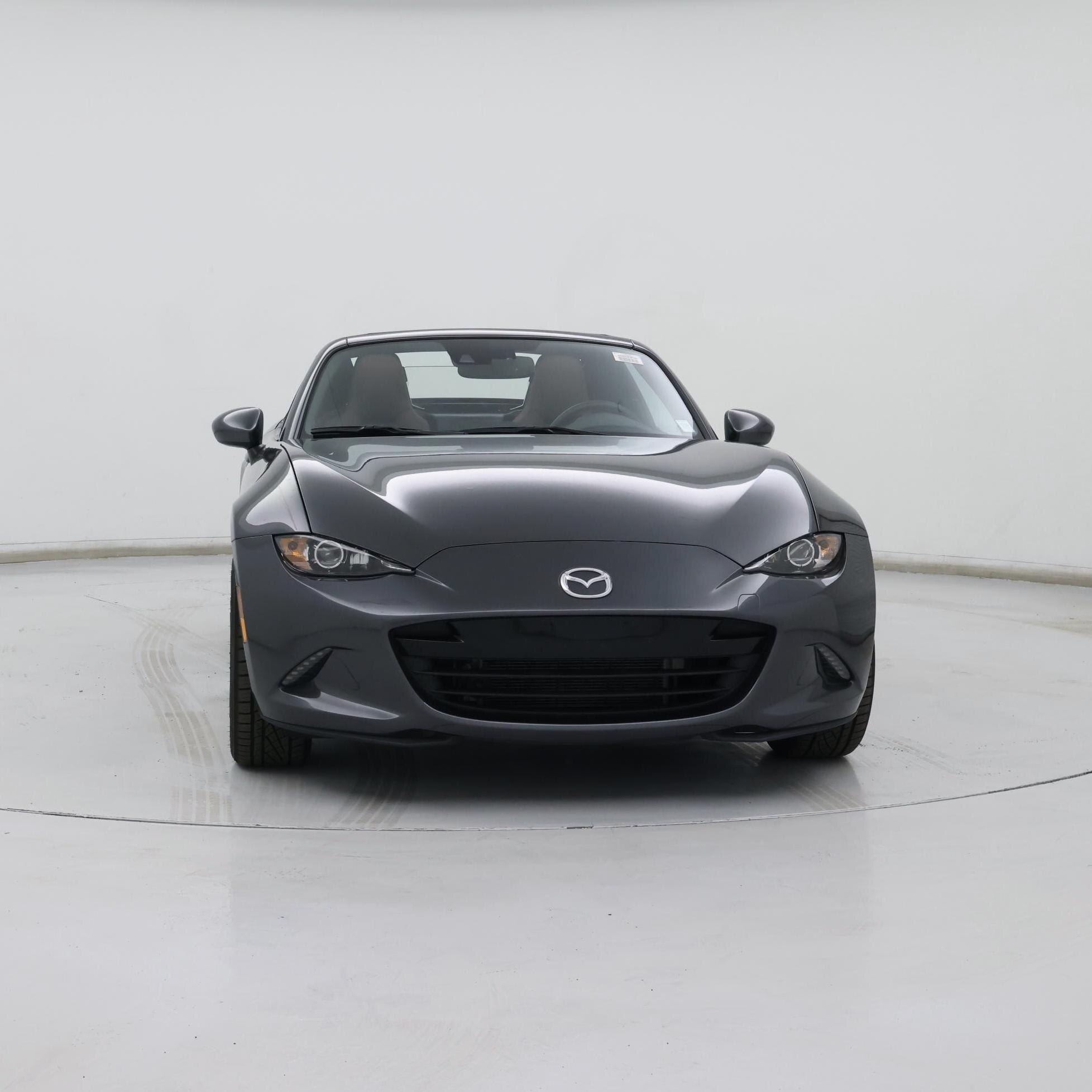 Thumbnail: 2017 Mazda MX-5 Miata - 5