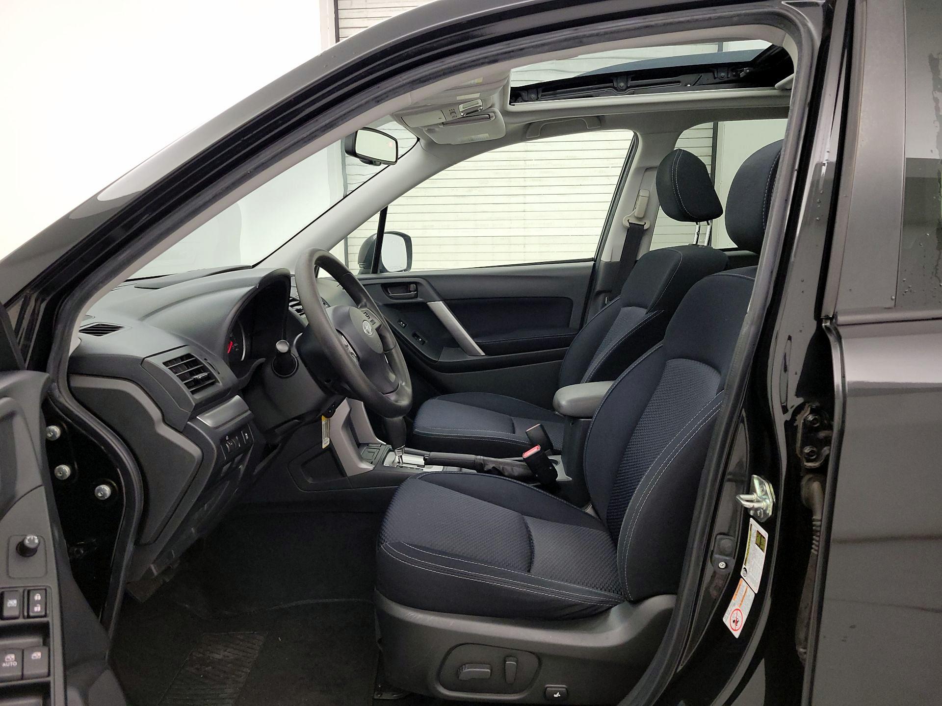 Thumbnail: 2015 Subaru Forester - 11
