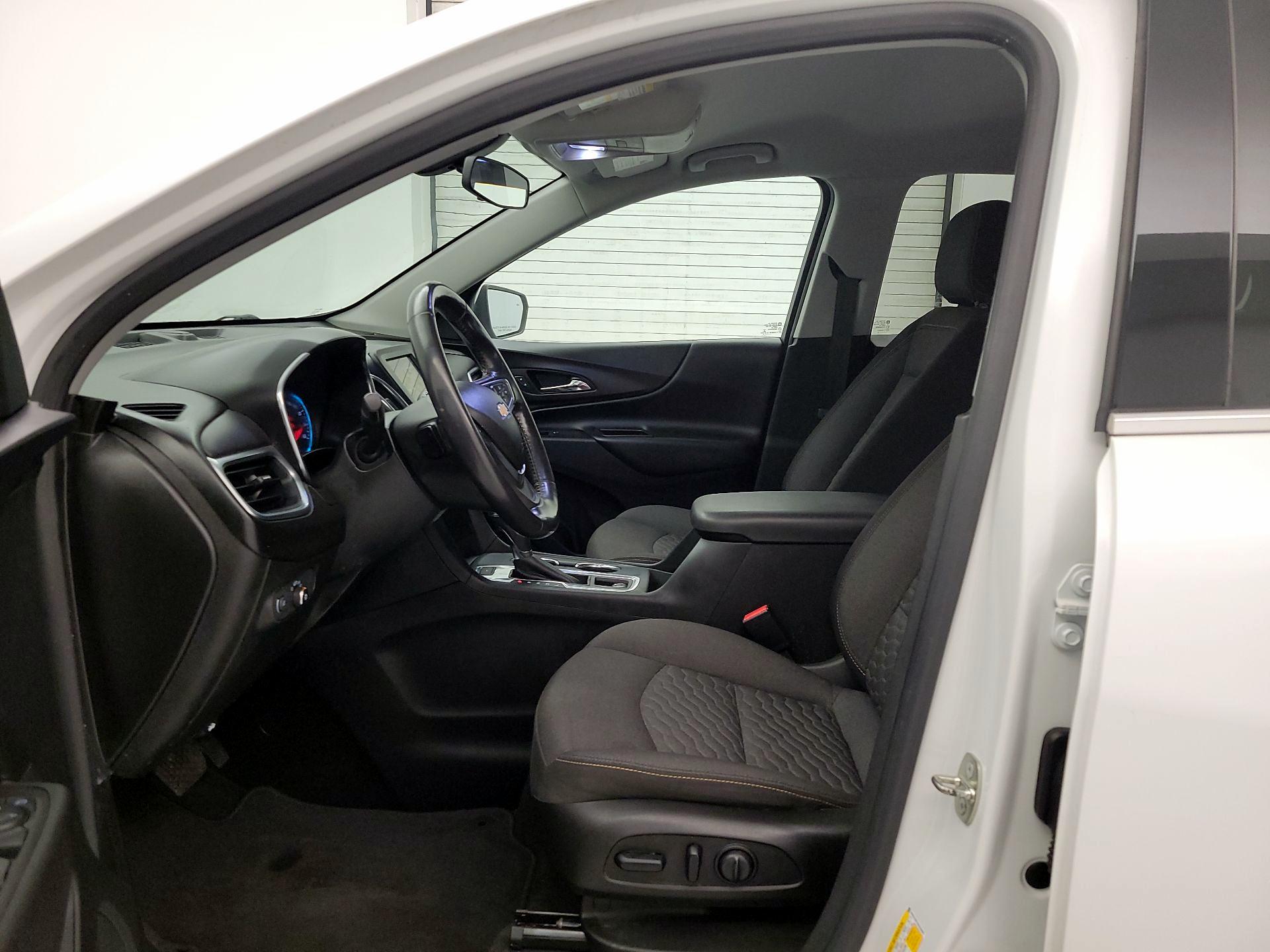 Thumbnail: 2019 Chevrolet Equinox - 11