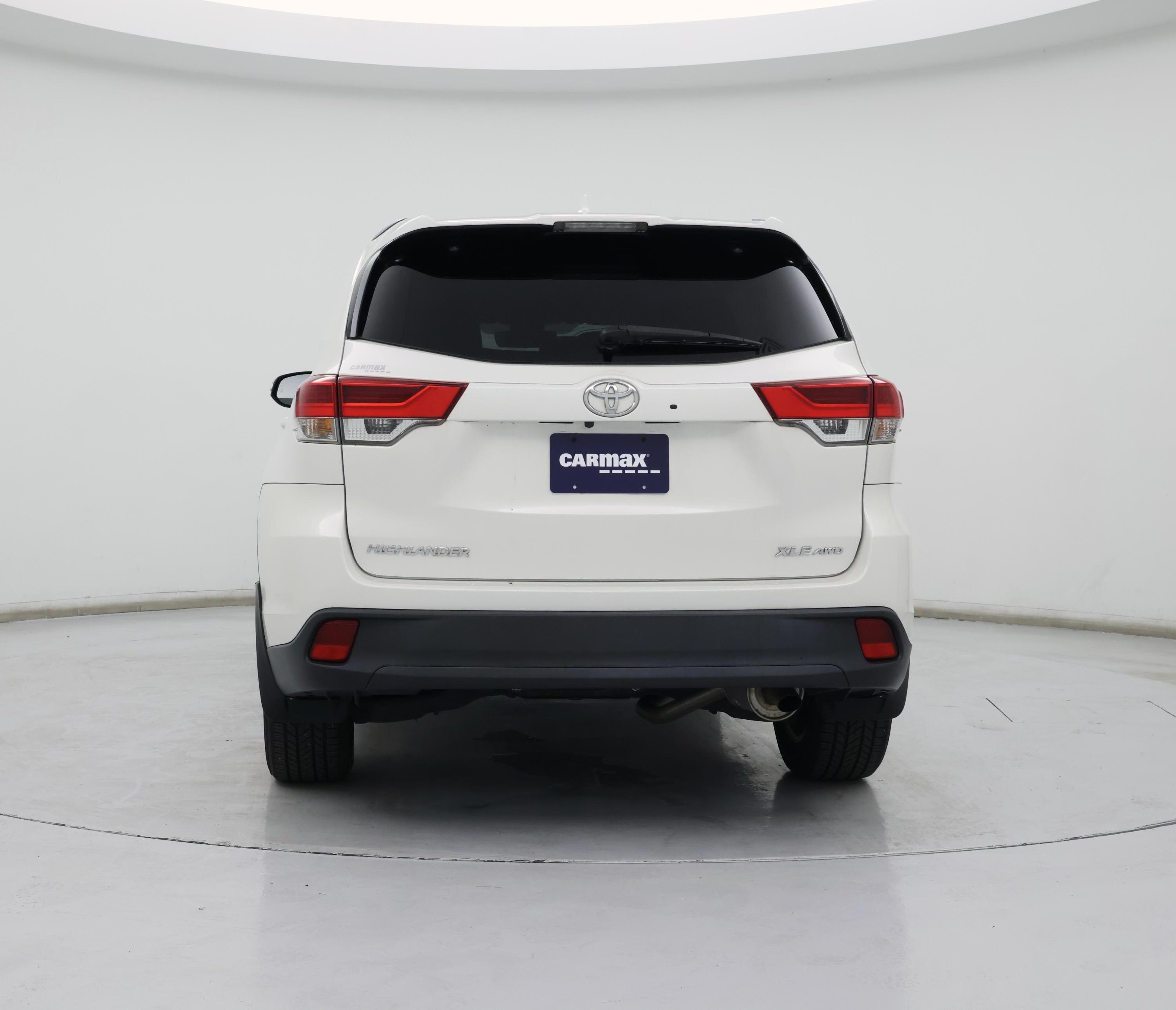 Thumbnail: 2019 Toyota Highlander - 6