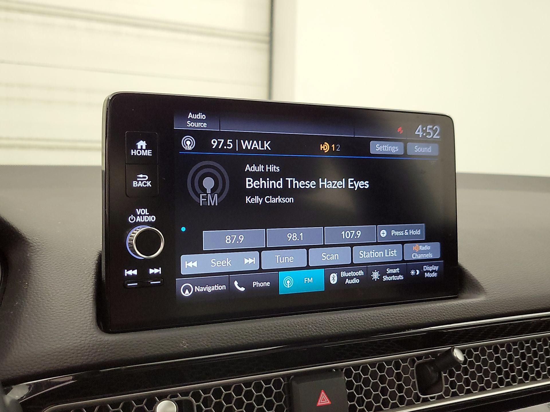 Thumbnail: 2022 Honda Civic - 16