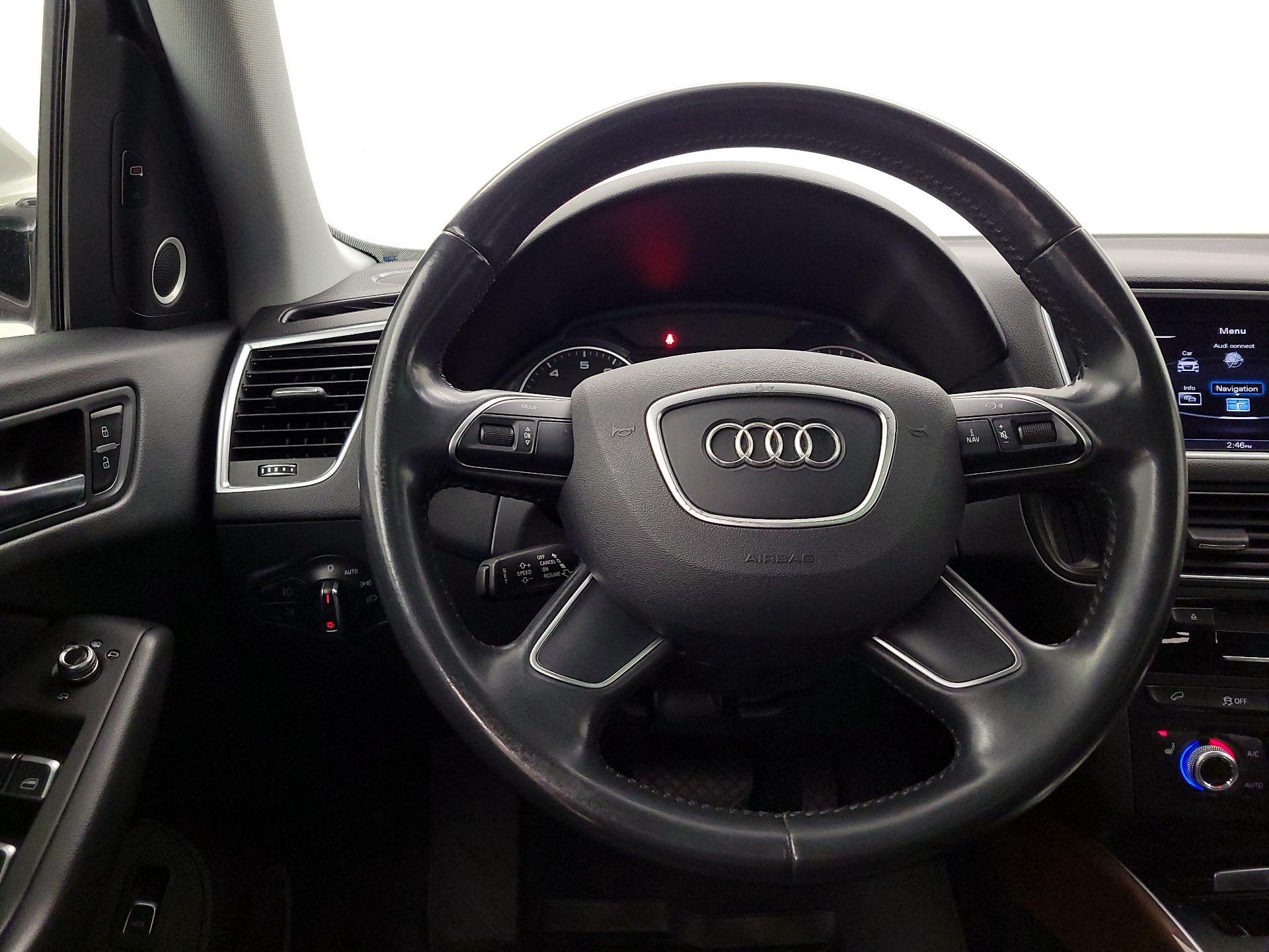 Thumbnail: 2016 Audi Q5 - 10