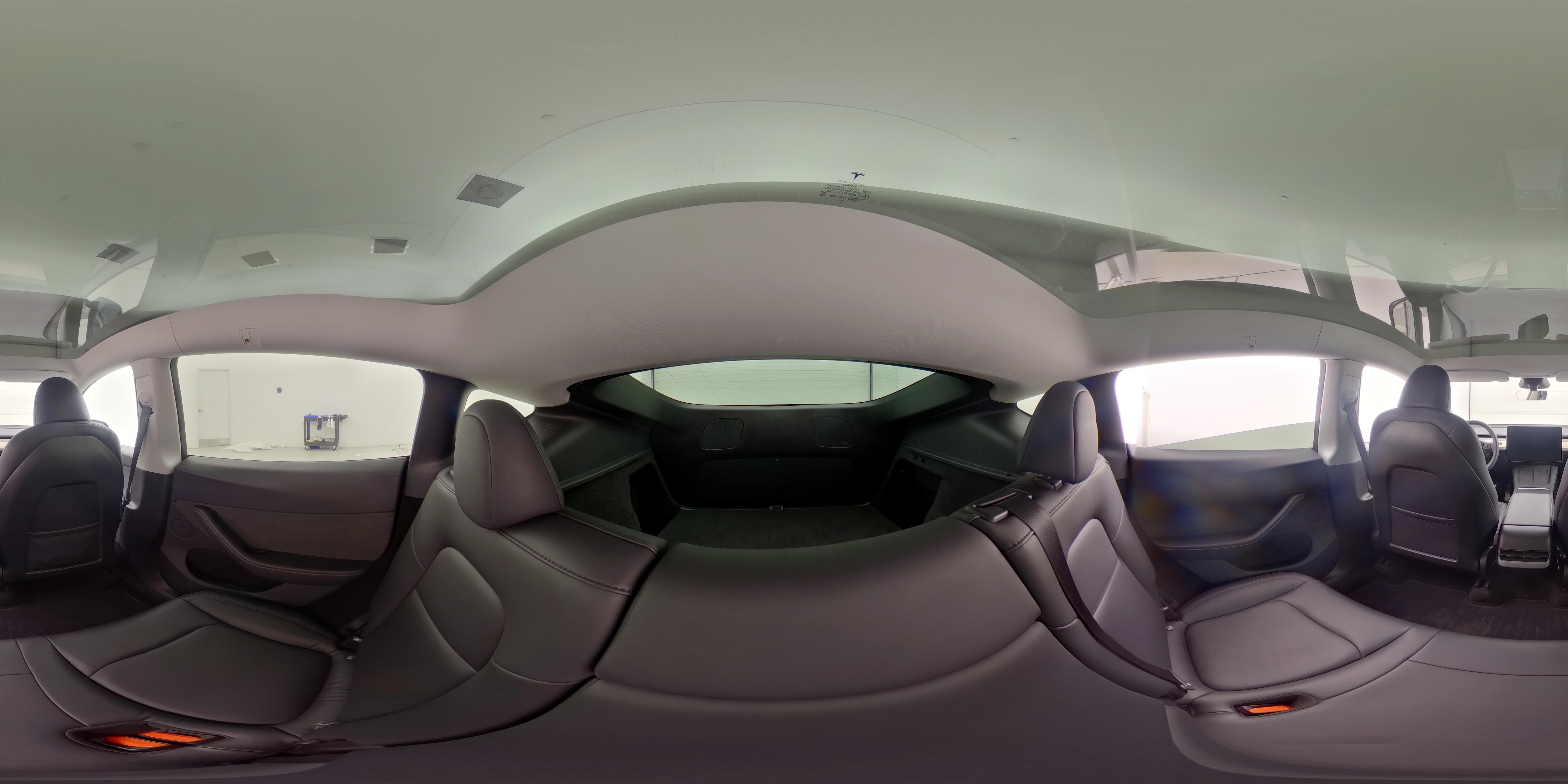 2025 Tesla Model Y Long Range - Photo 25