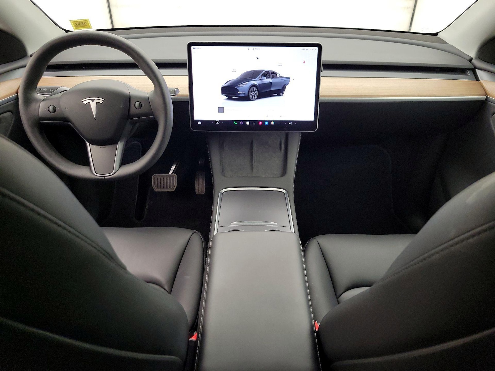2025 Tesla Model Y Long Range - Photo 10