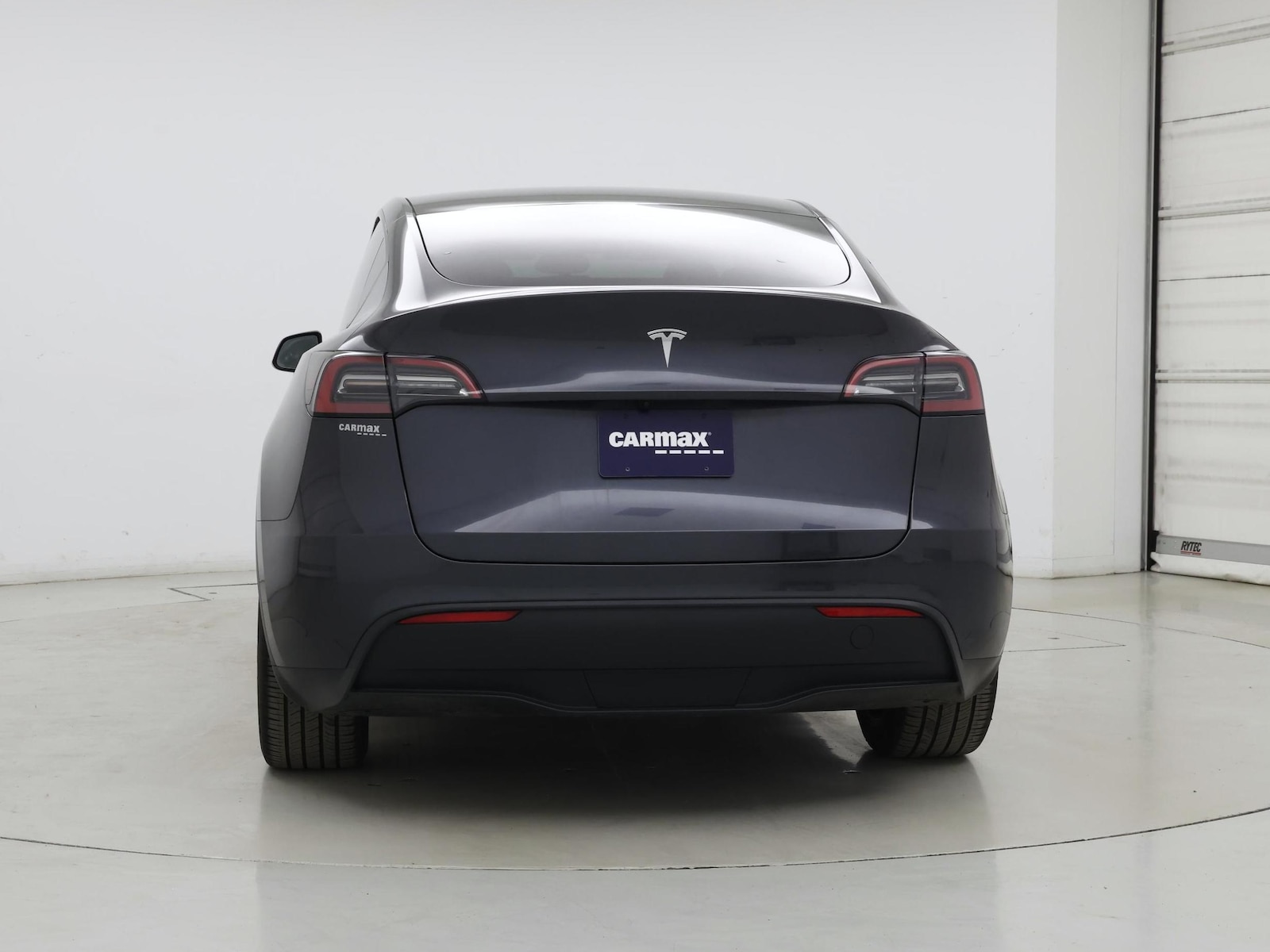 2025 Tesla Model Y Long Range - Photo 7