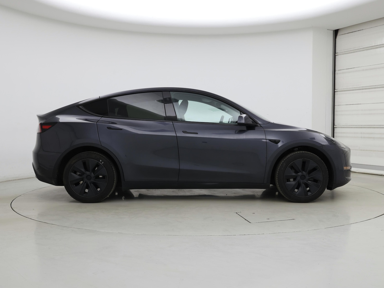 2025 Tesla Model Y Long Range - Photo 8