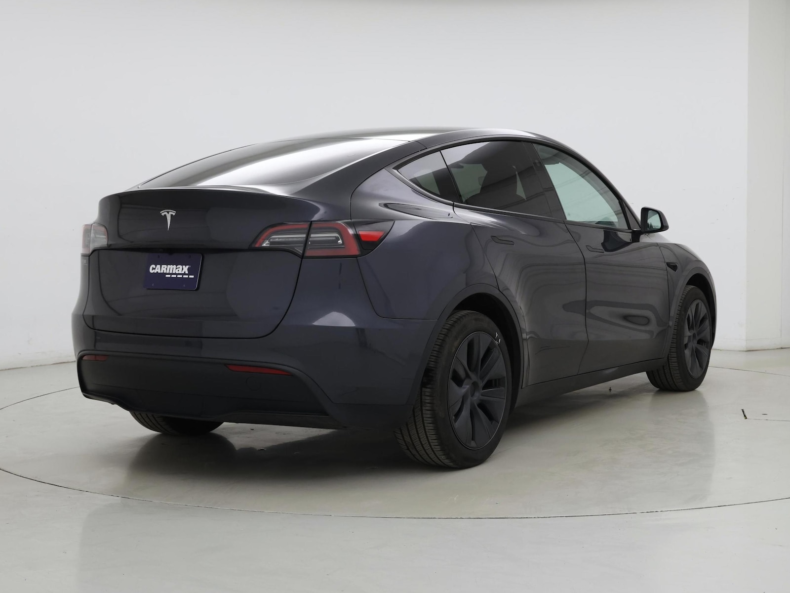2025 Tesla Model Y Long Range - Photo 9