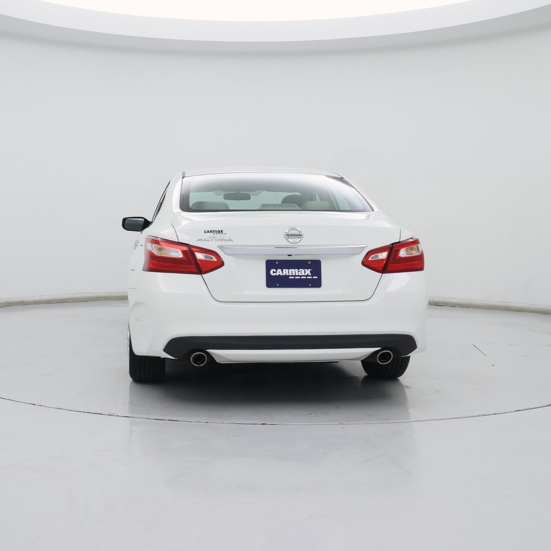 Thumbnail: 2016 Nissan Altima - 6