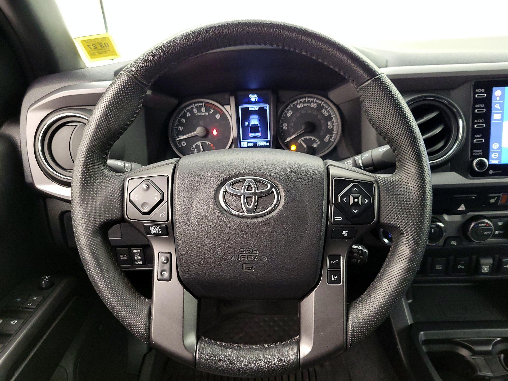 Thumbnail: 2021 Toyota Tacoma - 10