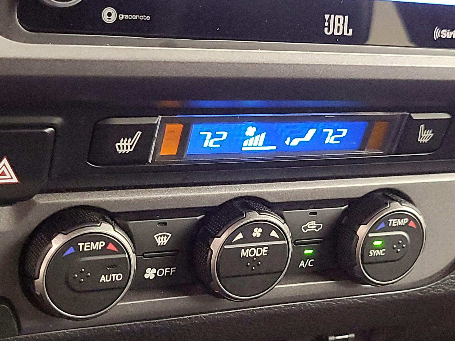 Thumbnail: 2021 Toyota Tacoma - 17