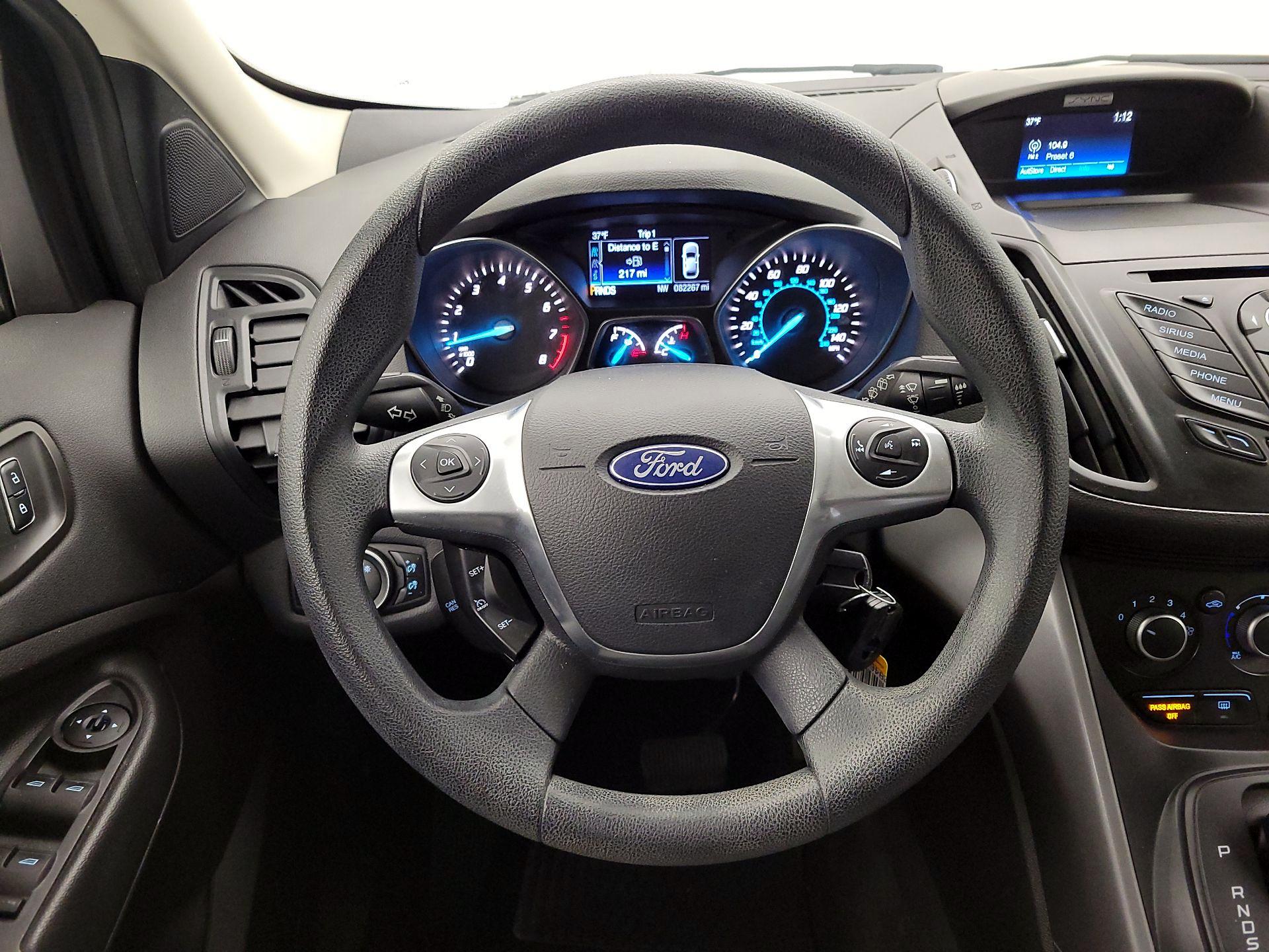 Thumbnail: 2016 Ford Escape - 10