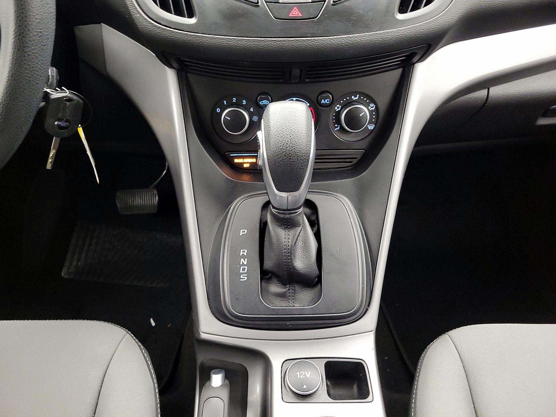 Thumbnail: 2016 Ford Escape - 16