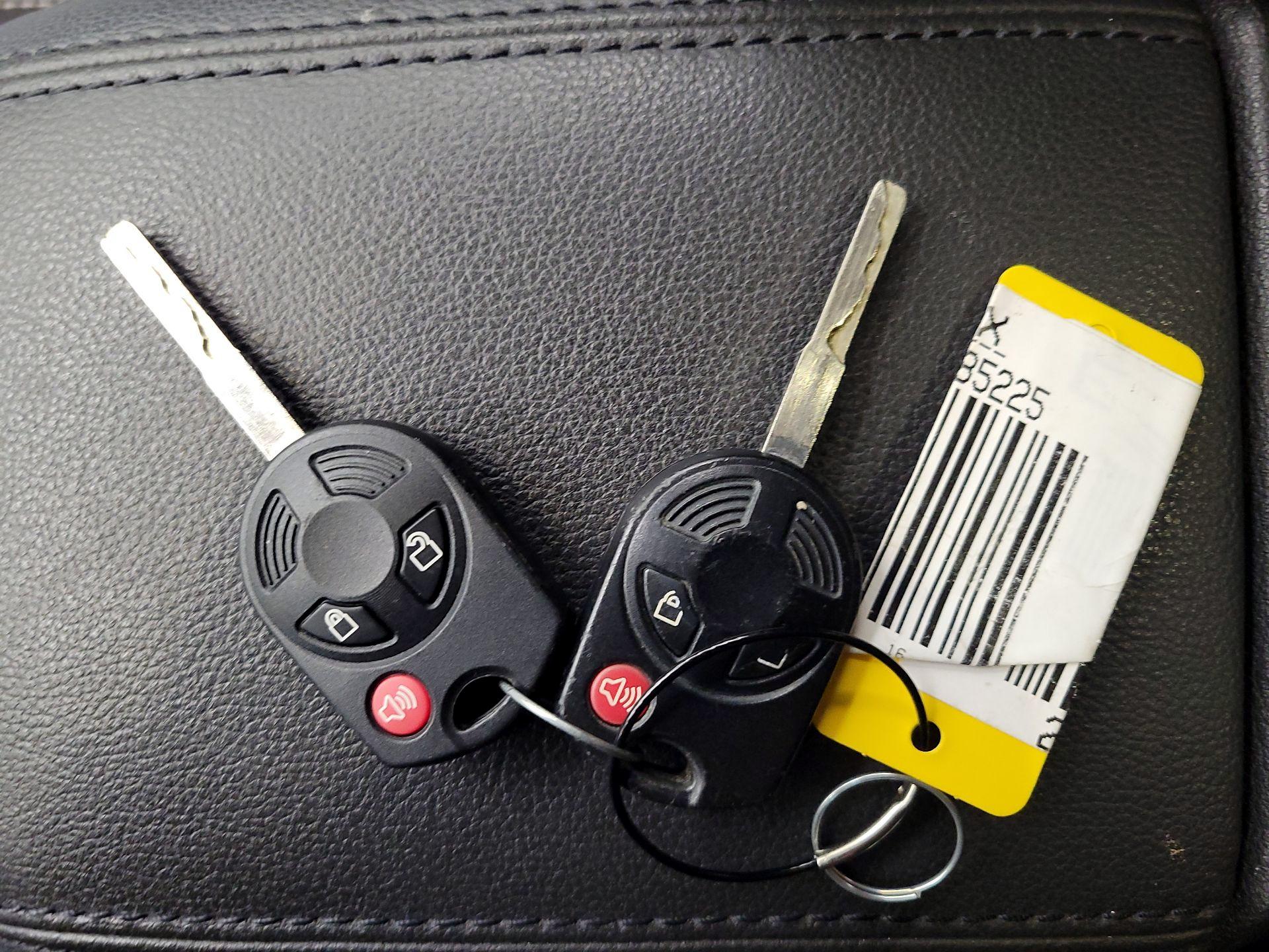 Thumbnail: 2016 Ford Escape - 20