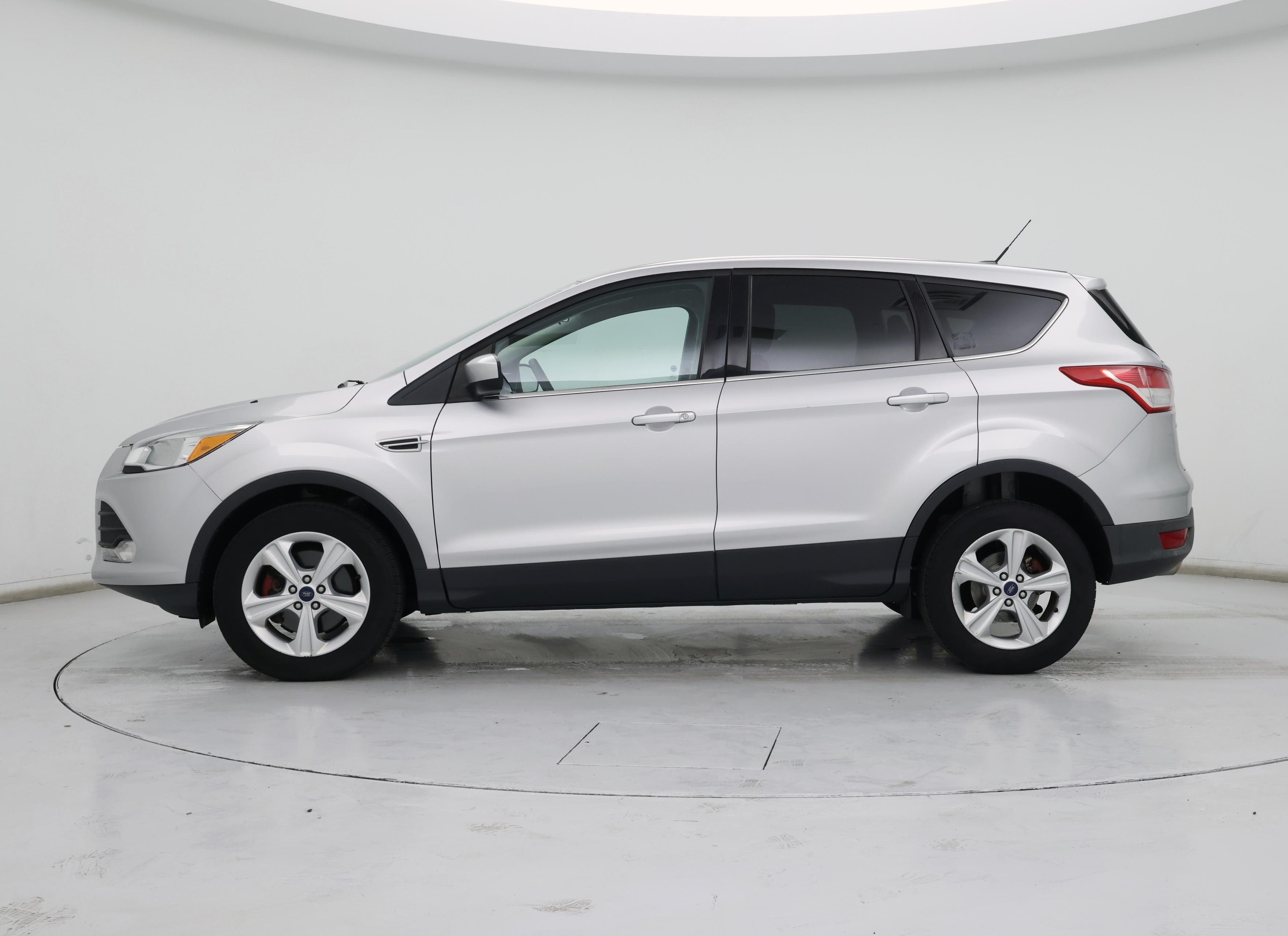 Thumbnail: 2016 Ford Escape - 3
