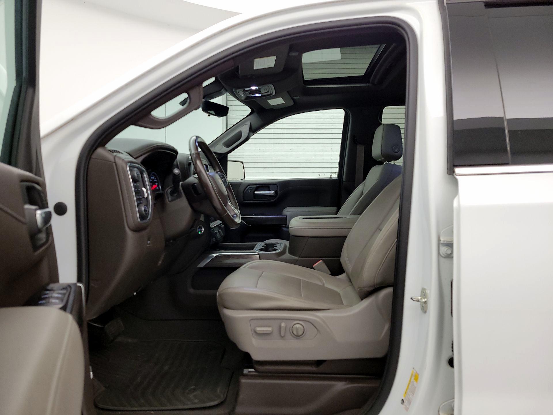 Thumbnail: 2020 Chevrolet Silverado 1500 - 11