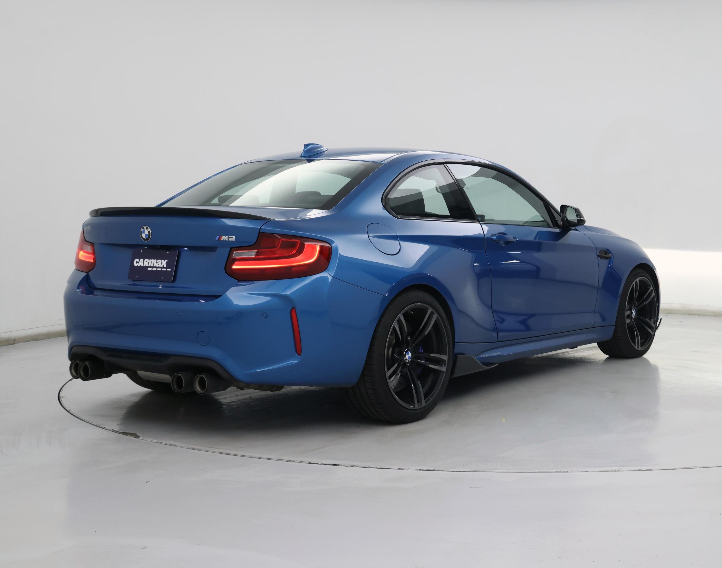 Thumbnail: 2017 BMW M2 - 8