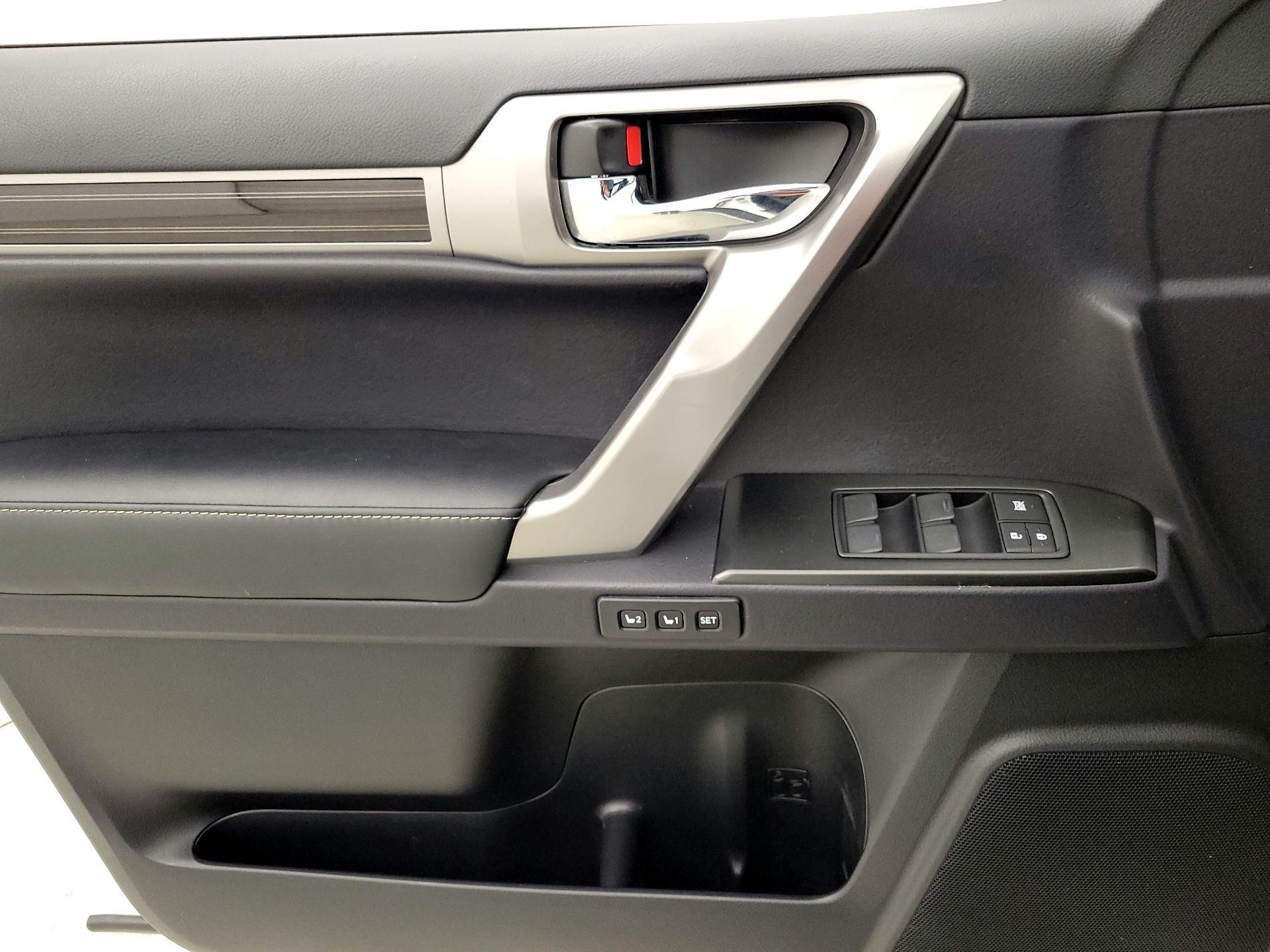 Thumbnail: 2023 Lexus GX - 12