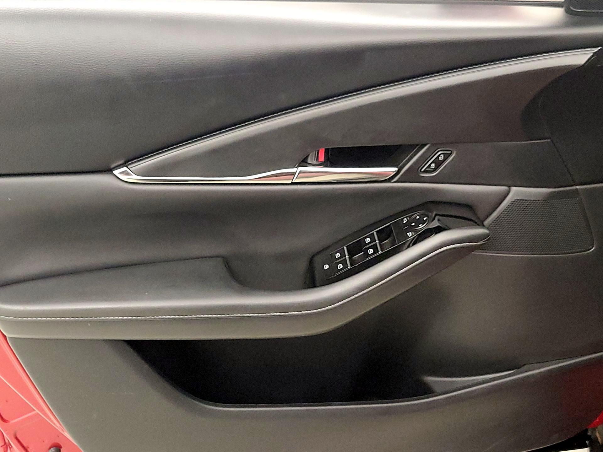 Thumbnail: 2023 Mazda CX-30 - 12