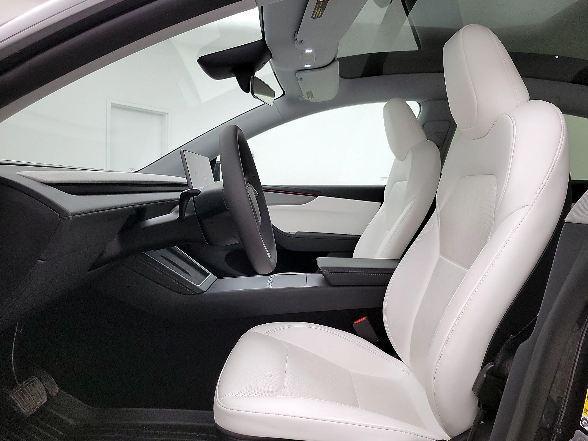 Thumbnail: 2026 Tesla Model Y - 12