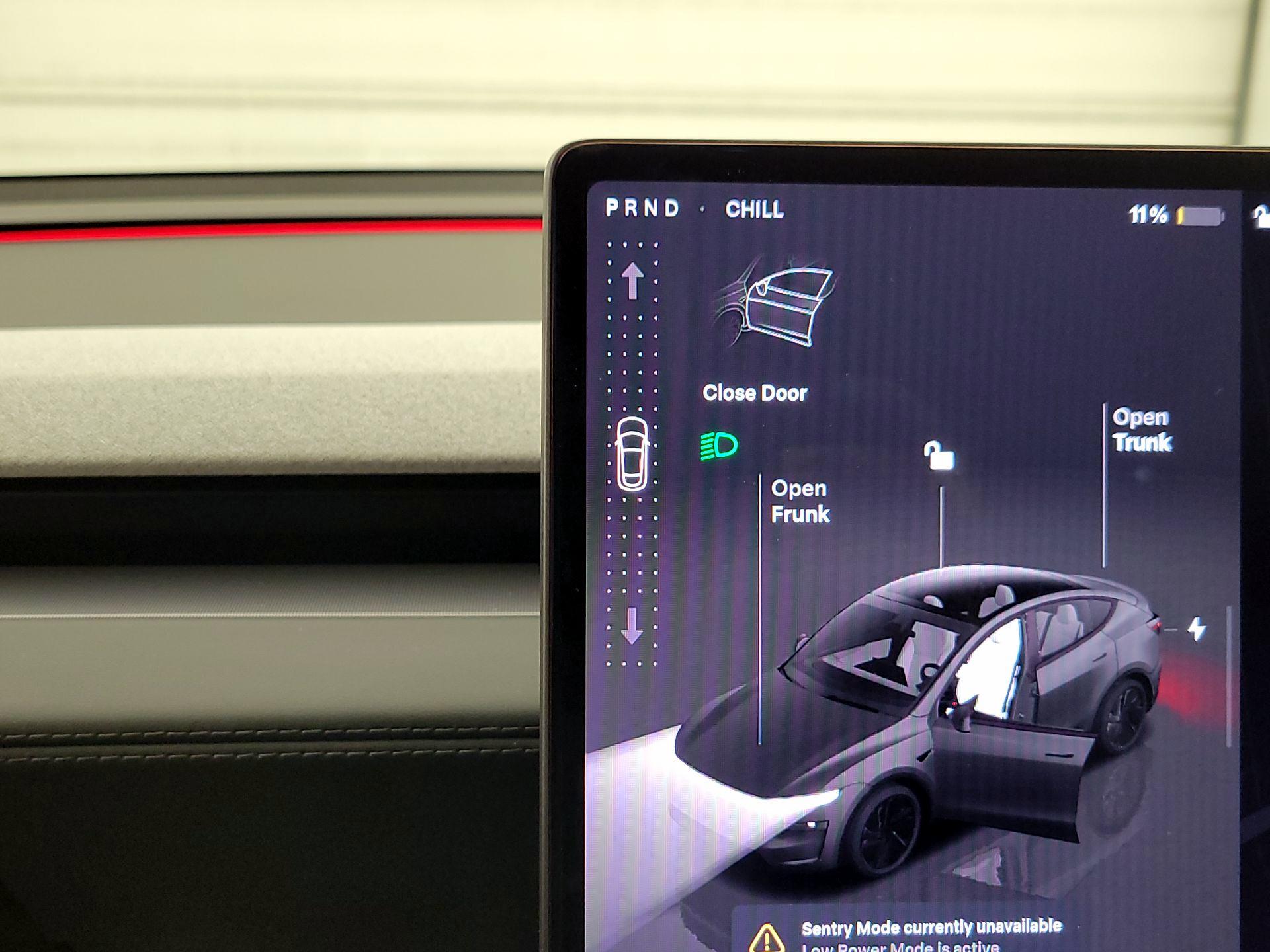 Thumbnail: 2026 Tesla Model Y - 17