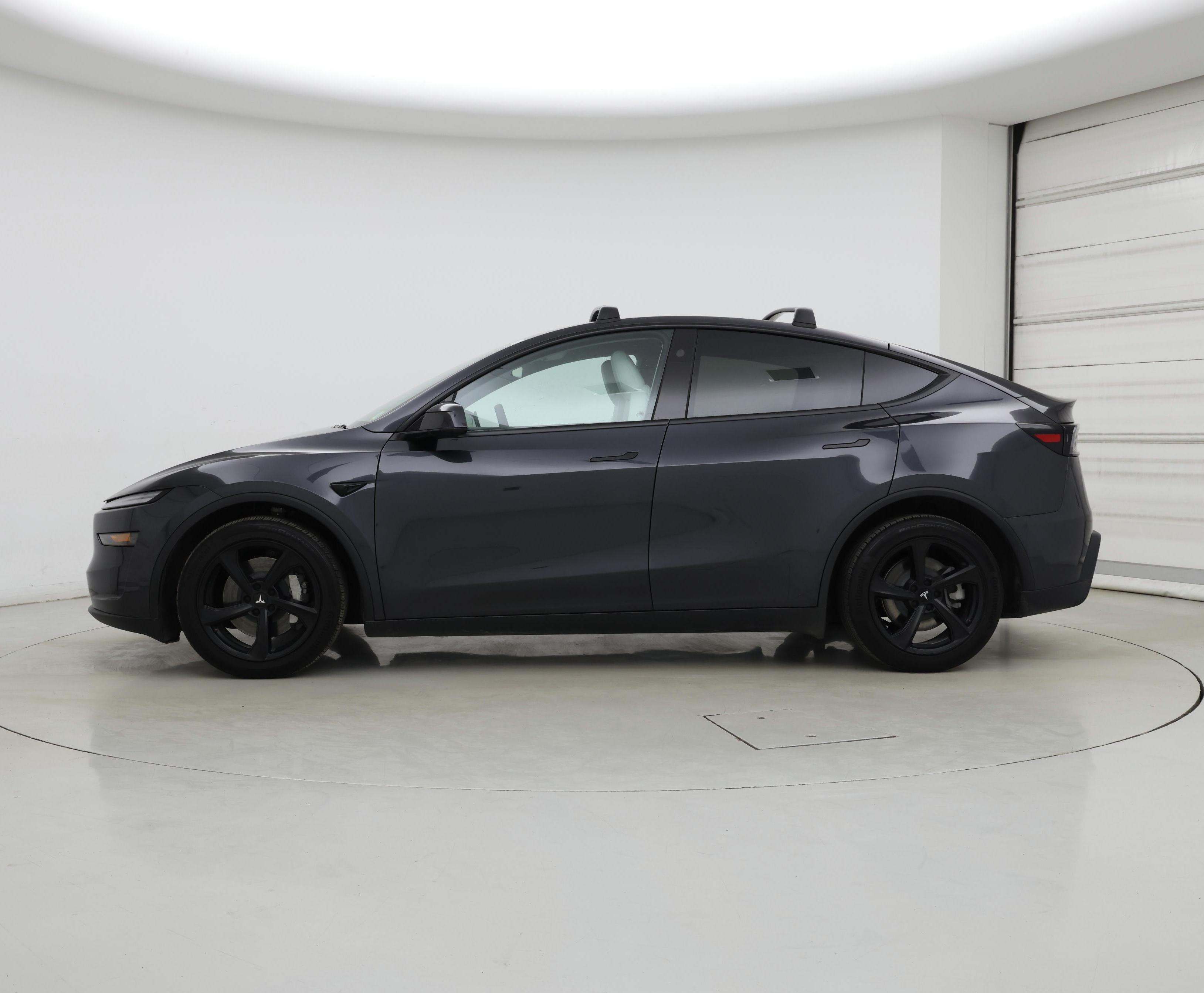 Thumbnail: 2026 Tesla Model Y - 3