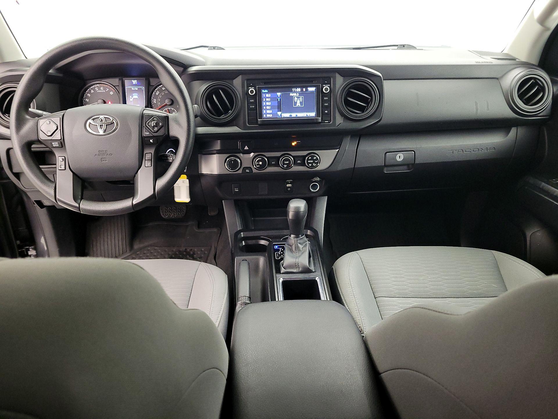 Thumbnail: 2019 Toyota Tacoma - 9