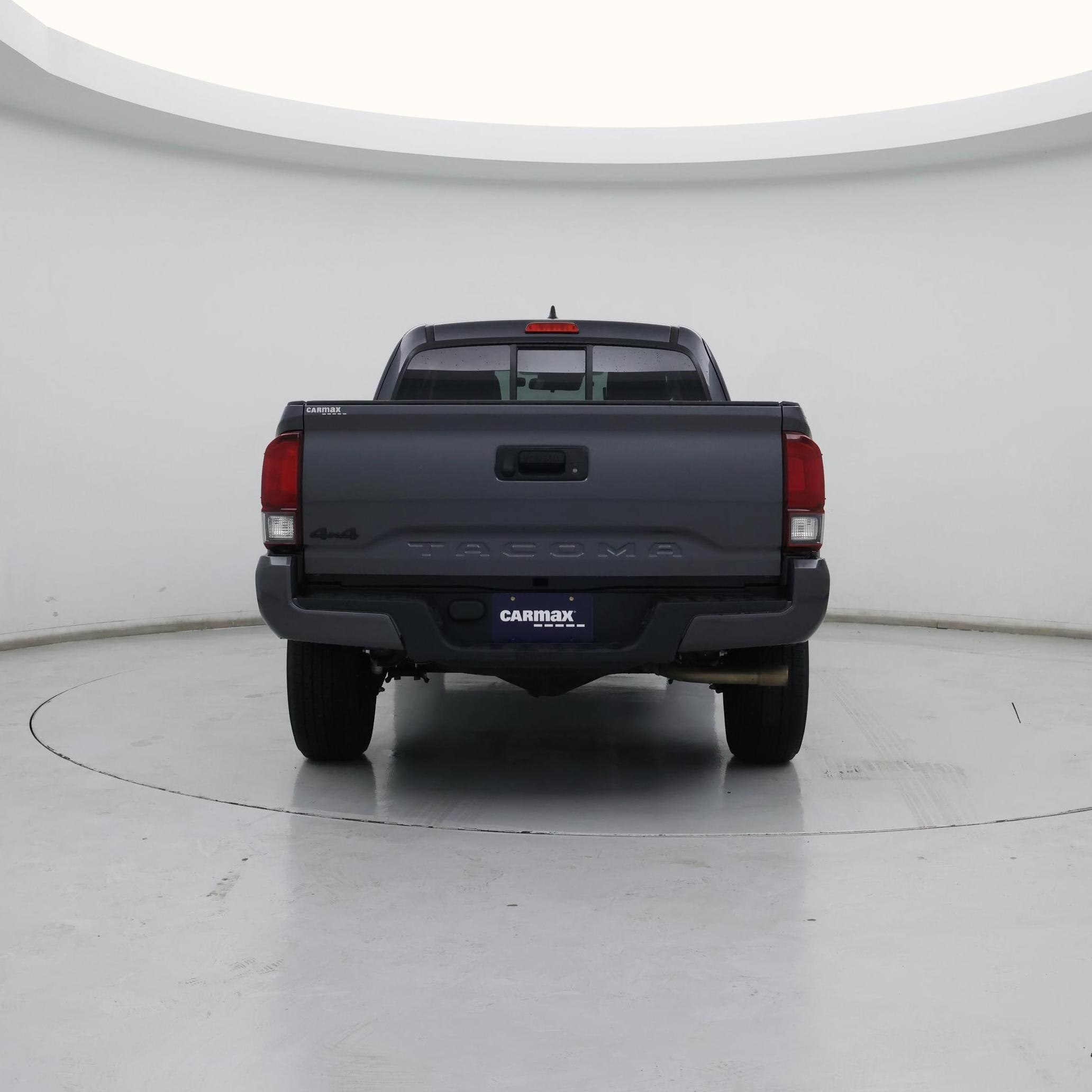 Thumbnail: 2019 Toyota Tacoma - 6