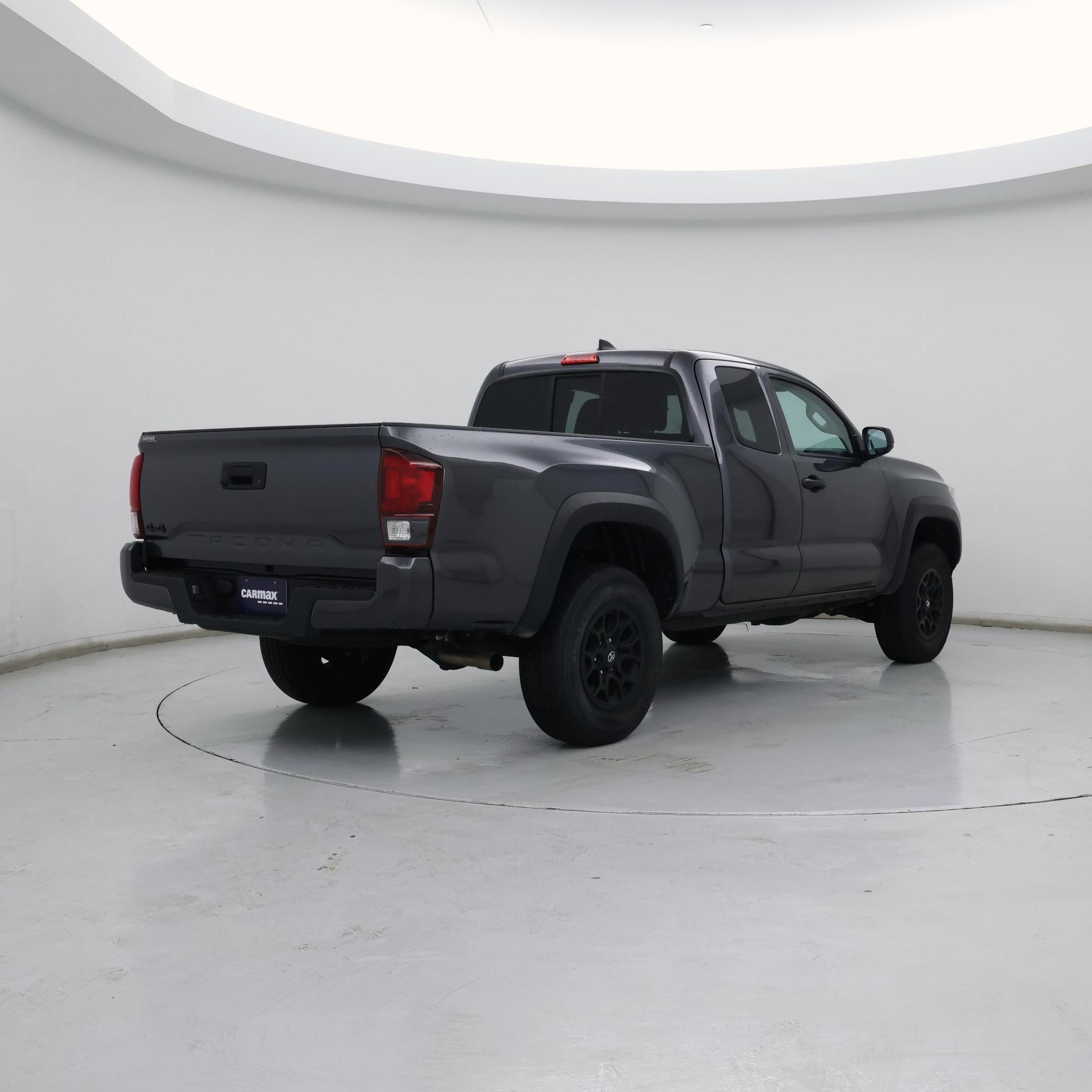 Thumbnail: 2019 Toyota Tacoma - 8