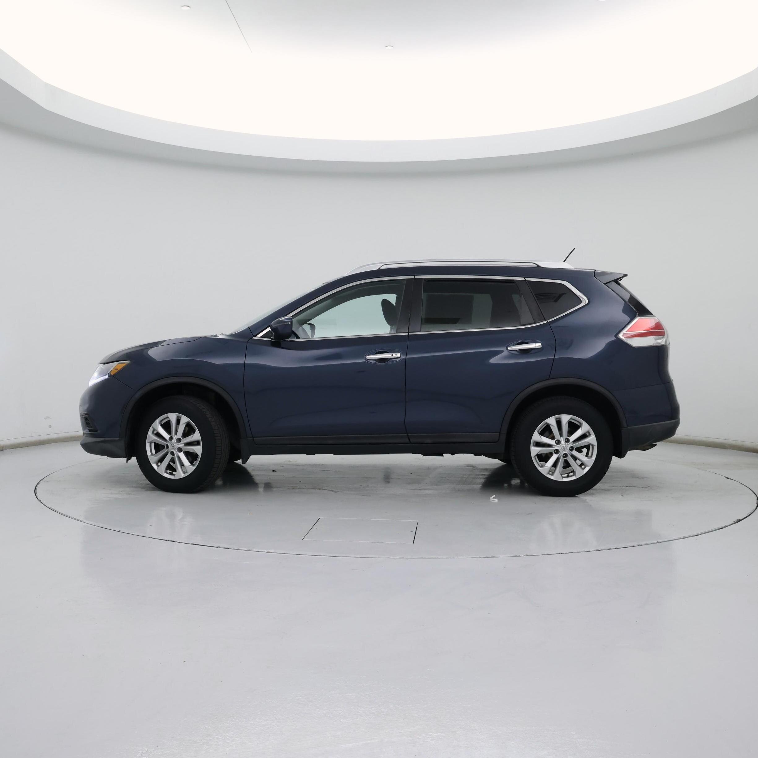 Thumbnail: 2016 Nissan Rogue - 3