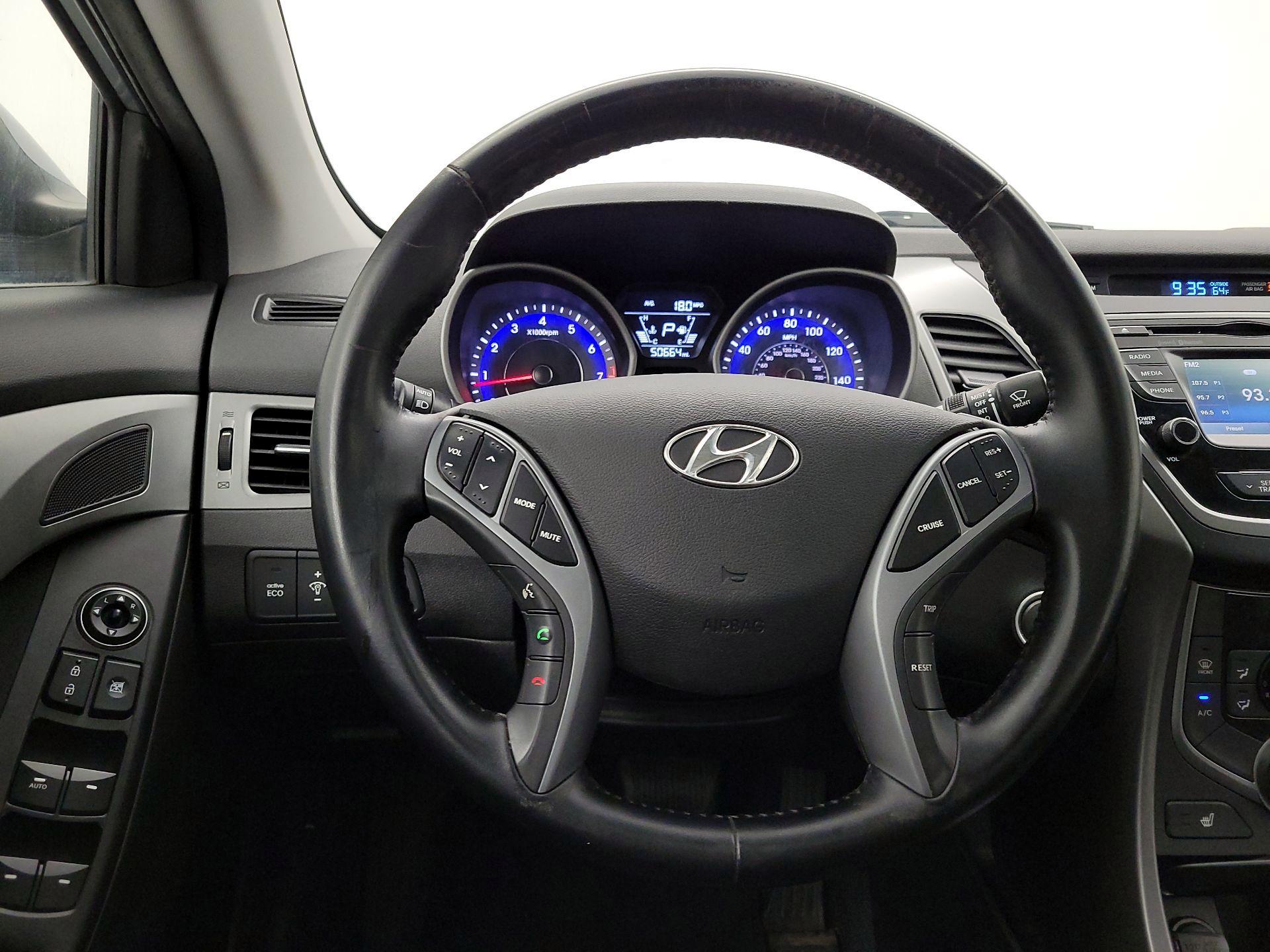 Thumbnail: 2016 Hyundai Elantra - 10