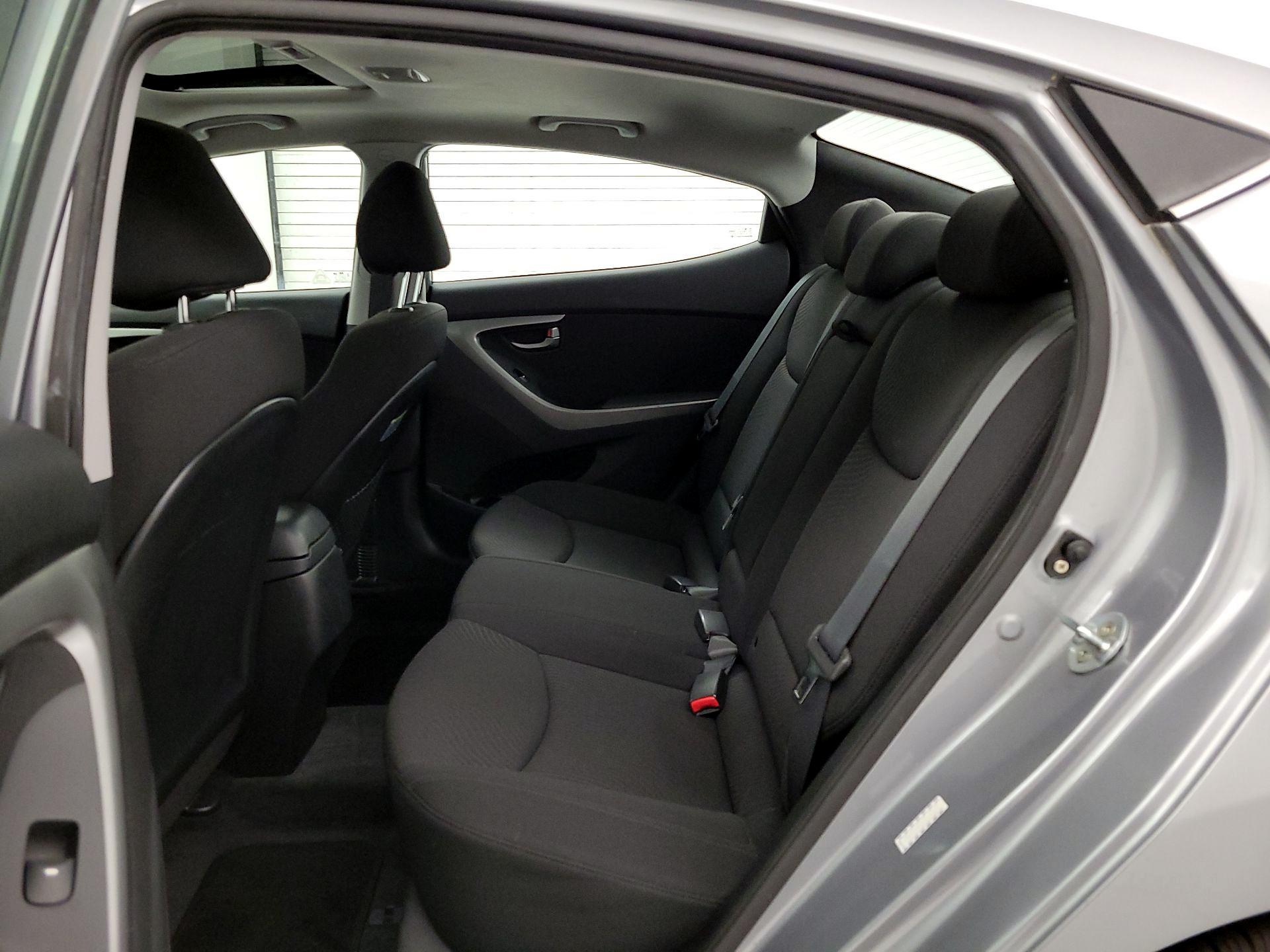 Thumbnail: 2016 Hyundai Elantra - 20